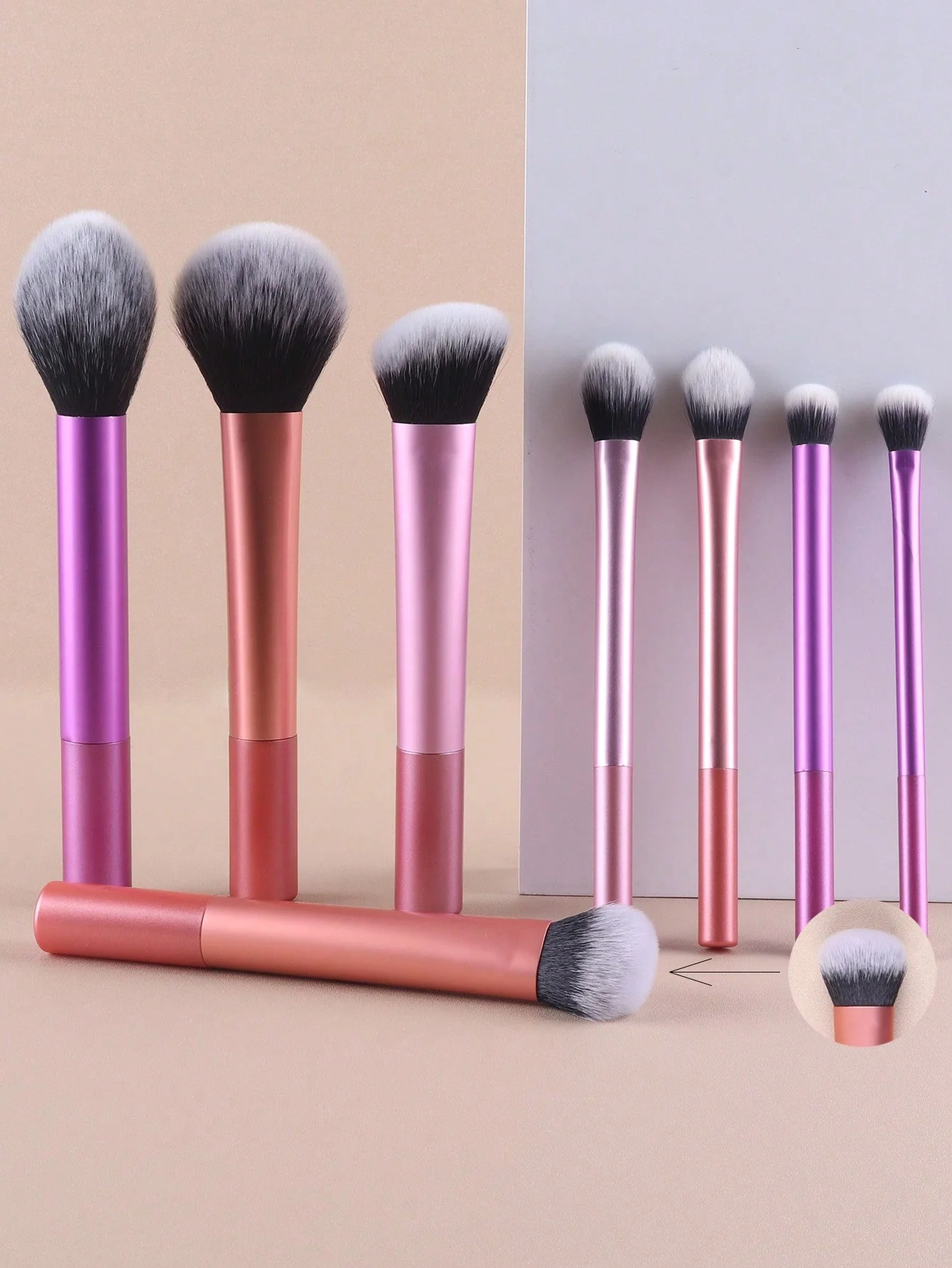 12pcs Multifunctional Makeup Brushes Set Including Powder Brush, Blush Brush, Foundation Brush, Eyeshadow Brush, Blending Brush, Contour Brush, Plus A Bevelled Beauty Sponge, A Round Beauty Sponge And A White Powder Puff - Image 3