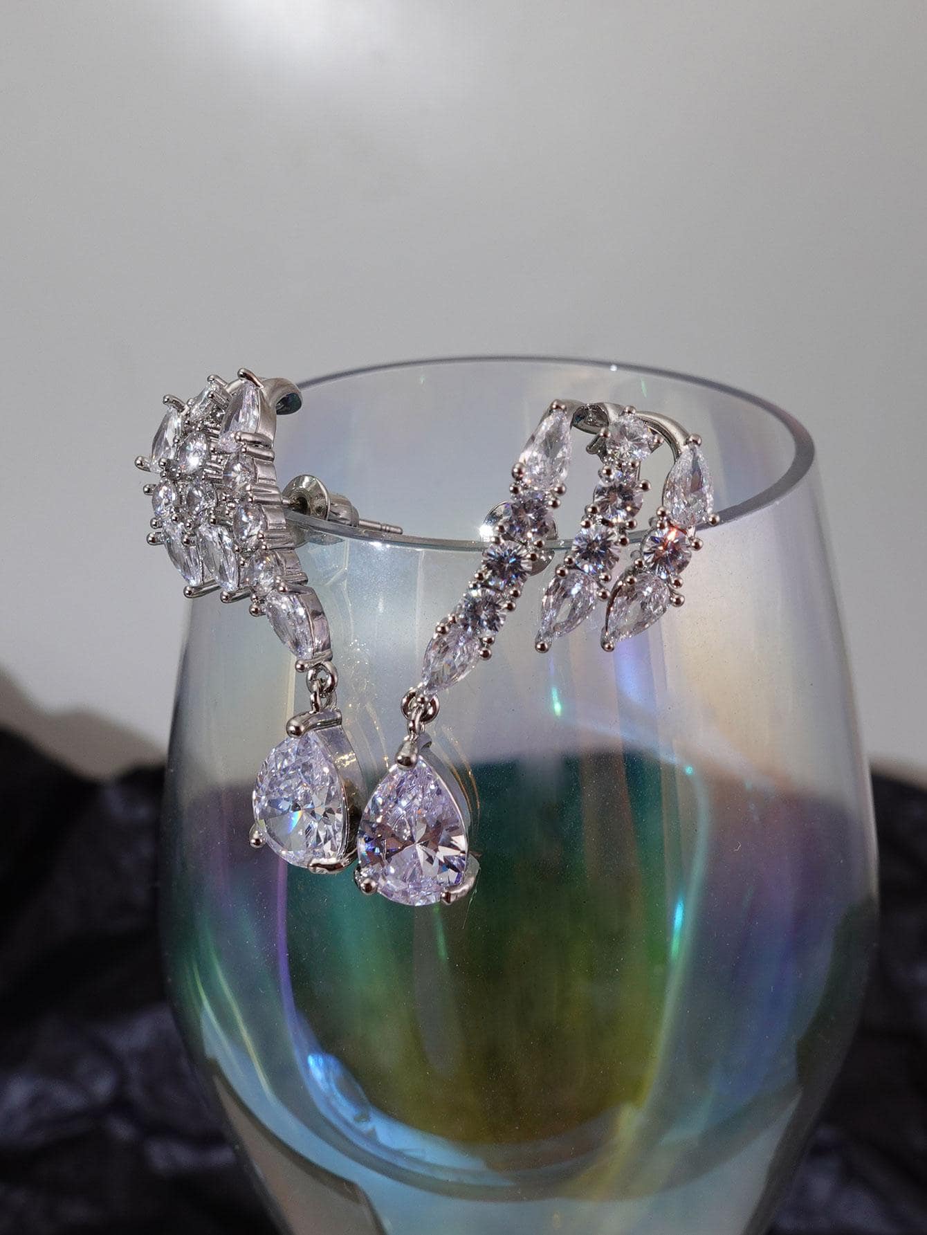 1pair Glamorous Copper Cubic Zirconia Water Drop Earrings - Image 5
