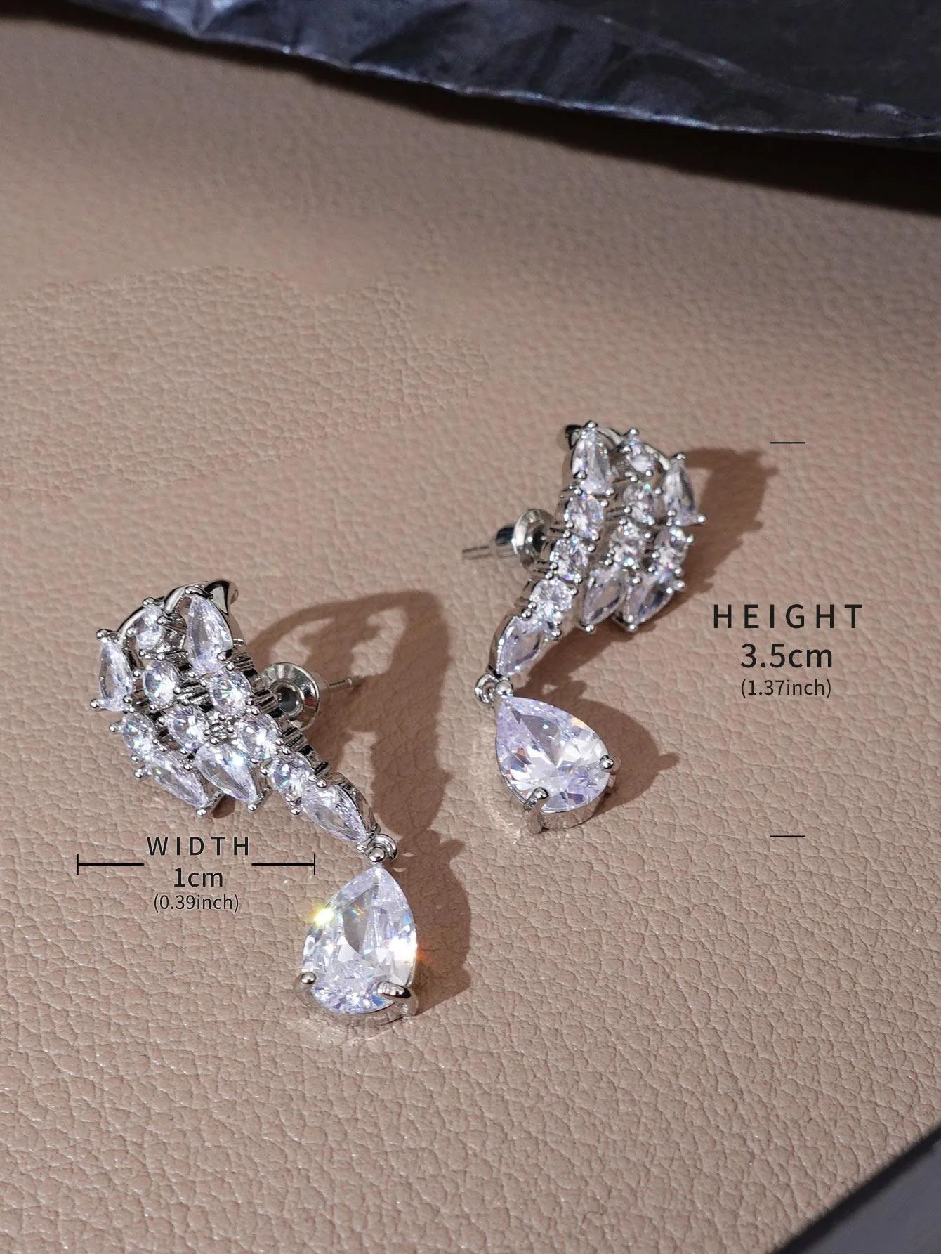 1pair Glamorous Copper Cubic Zirconia Water Drop Earrings - Image 7