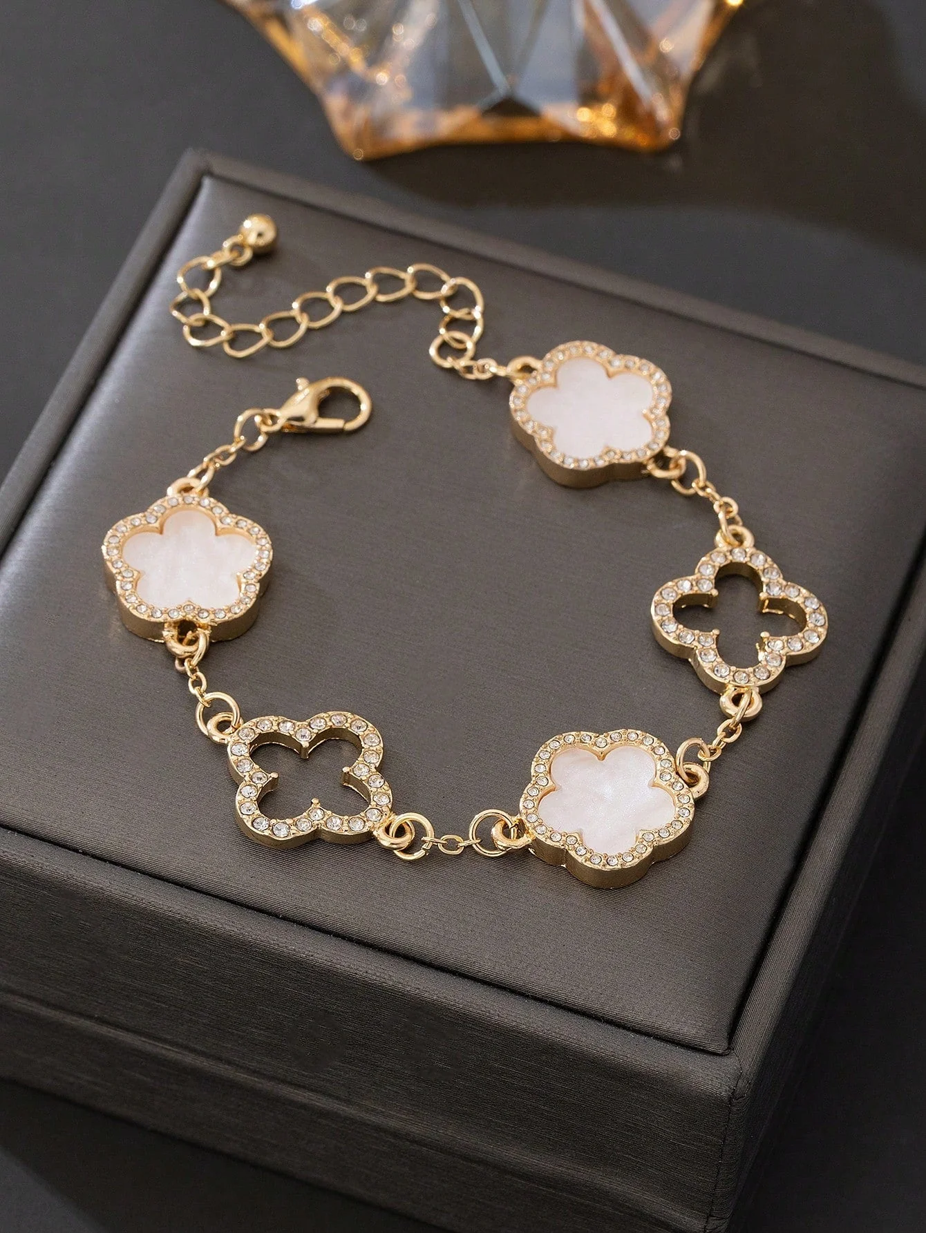 1pc Luxury Elegant Rhinestone Hollow Clover & Flower Charm Bracelet FD - Image 5