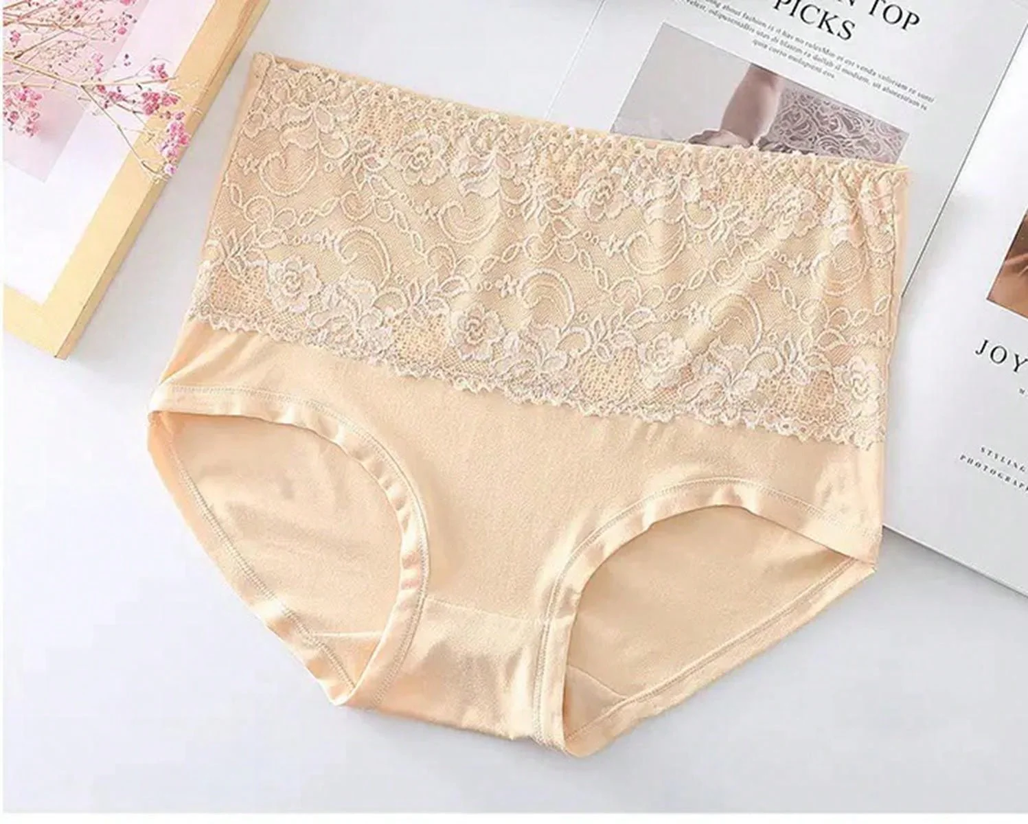 4pcs/pack Women's Plus Size Soft Skin-friendly Lace Trimmed Triangle Panties - Image 9