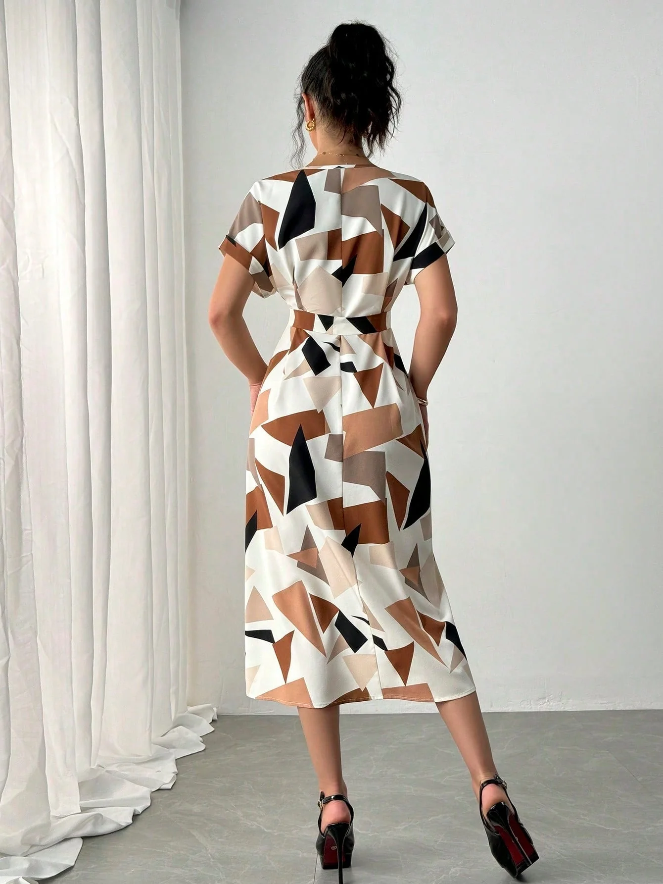 Asymmetrical Color Block Print Dress for Summers - Image 2