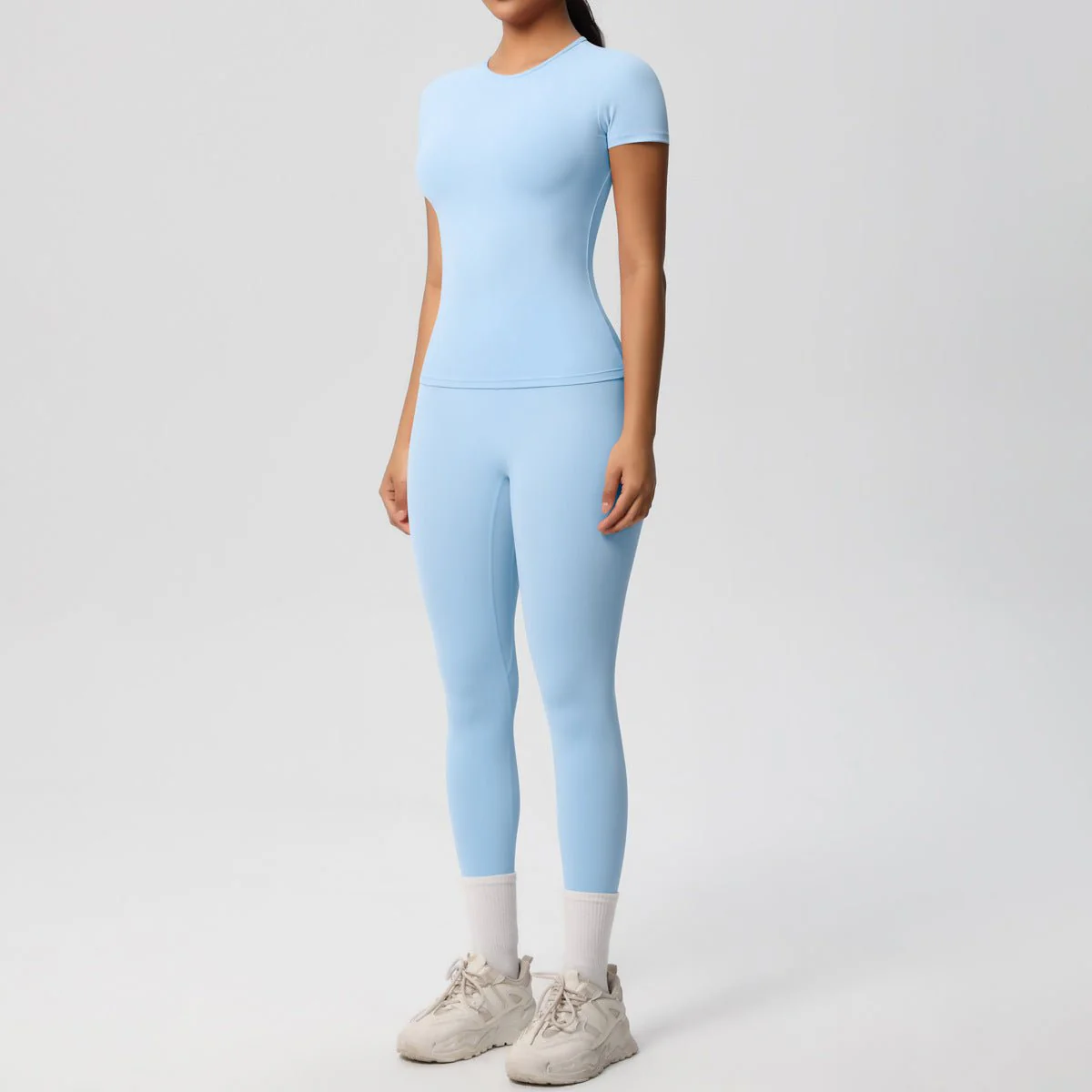 Aura Naked-Feel Set | Cohesive. Kinetic. Complete. A unifie - Image 2