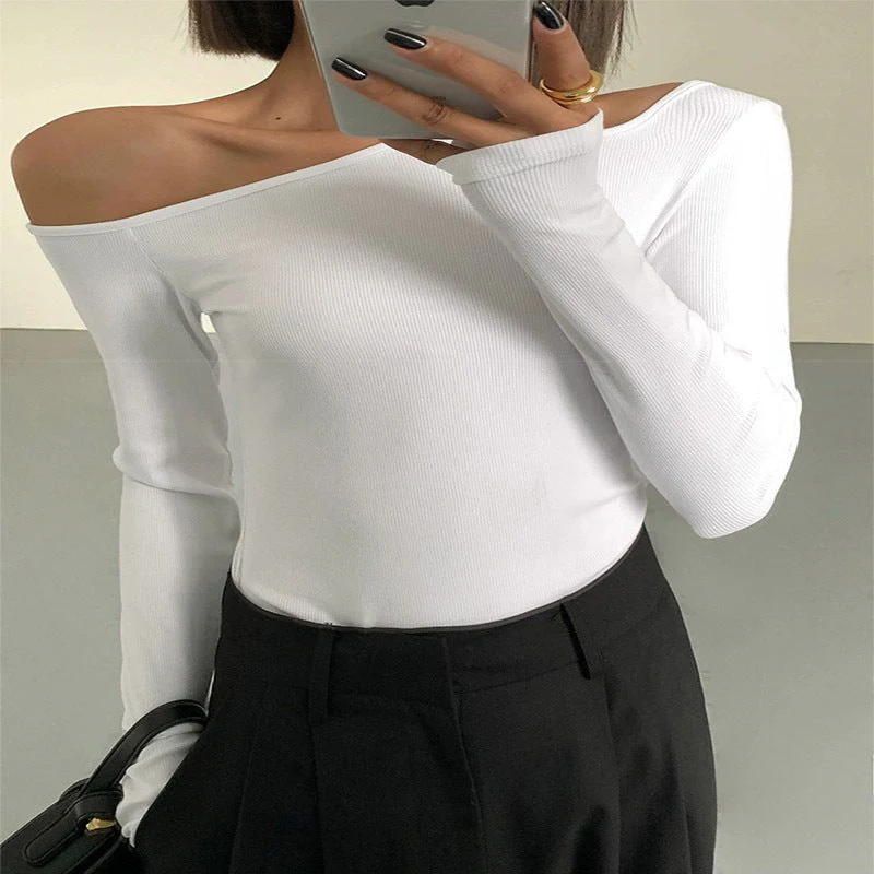 Black sxy one-shoulder off-shoulder bottoming shirt for women, all-match long-sleeved T-shirt, tight-fitting inner strapless clavicle top FD - Image 2