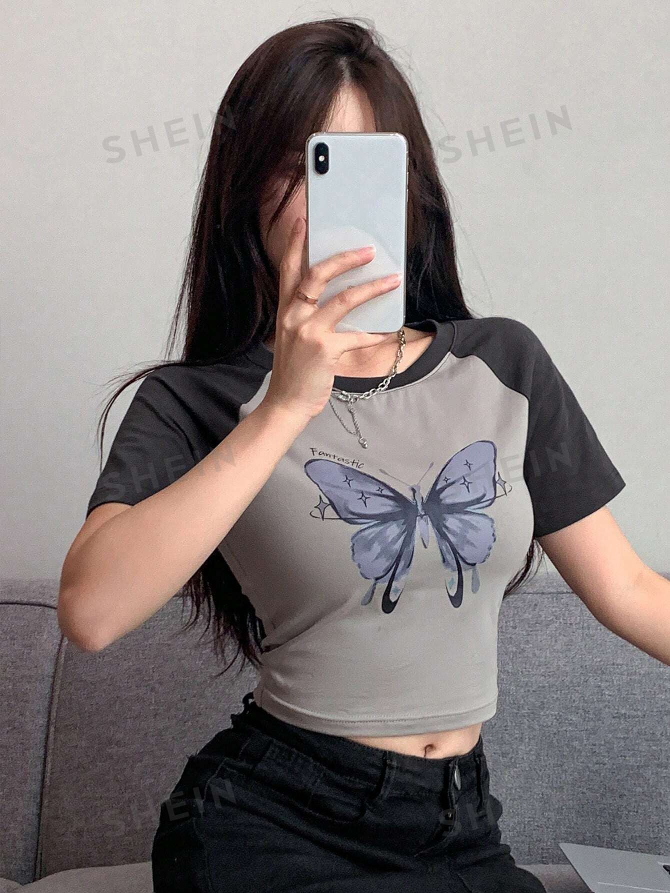 Butterfly Print Raglan Sleeve Crop Tee - Image 4