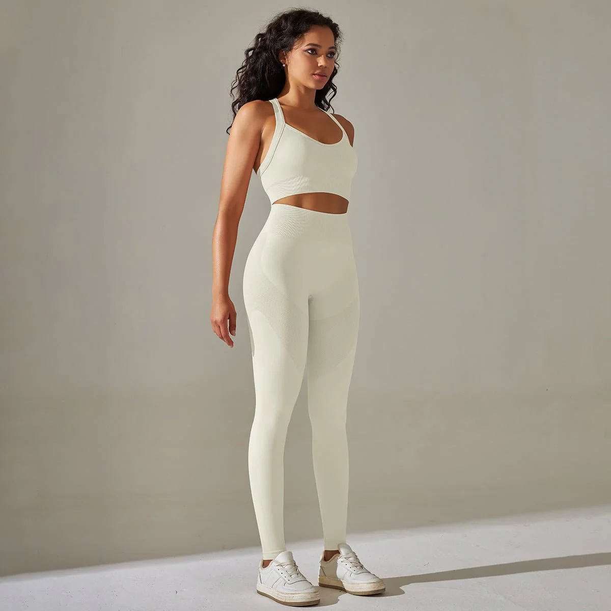 Cross Bra & Trouser Set | Apex Seamless 2-Piece Set - Image 24