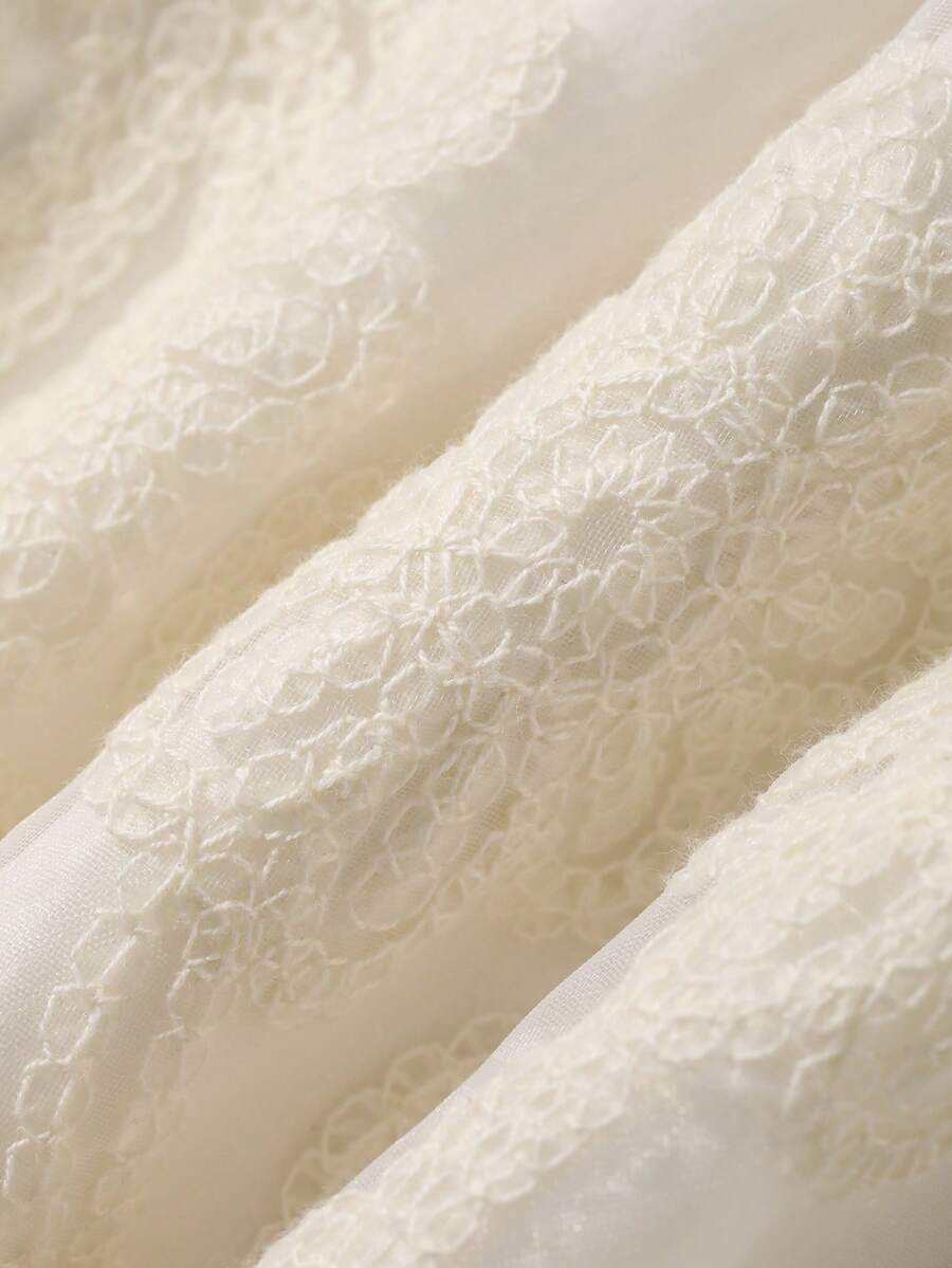 DAZY Elegant Waist-Cinched White Lace Dress, Suitable For Spring & Summer - Image 10