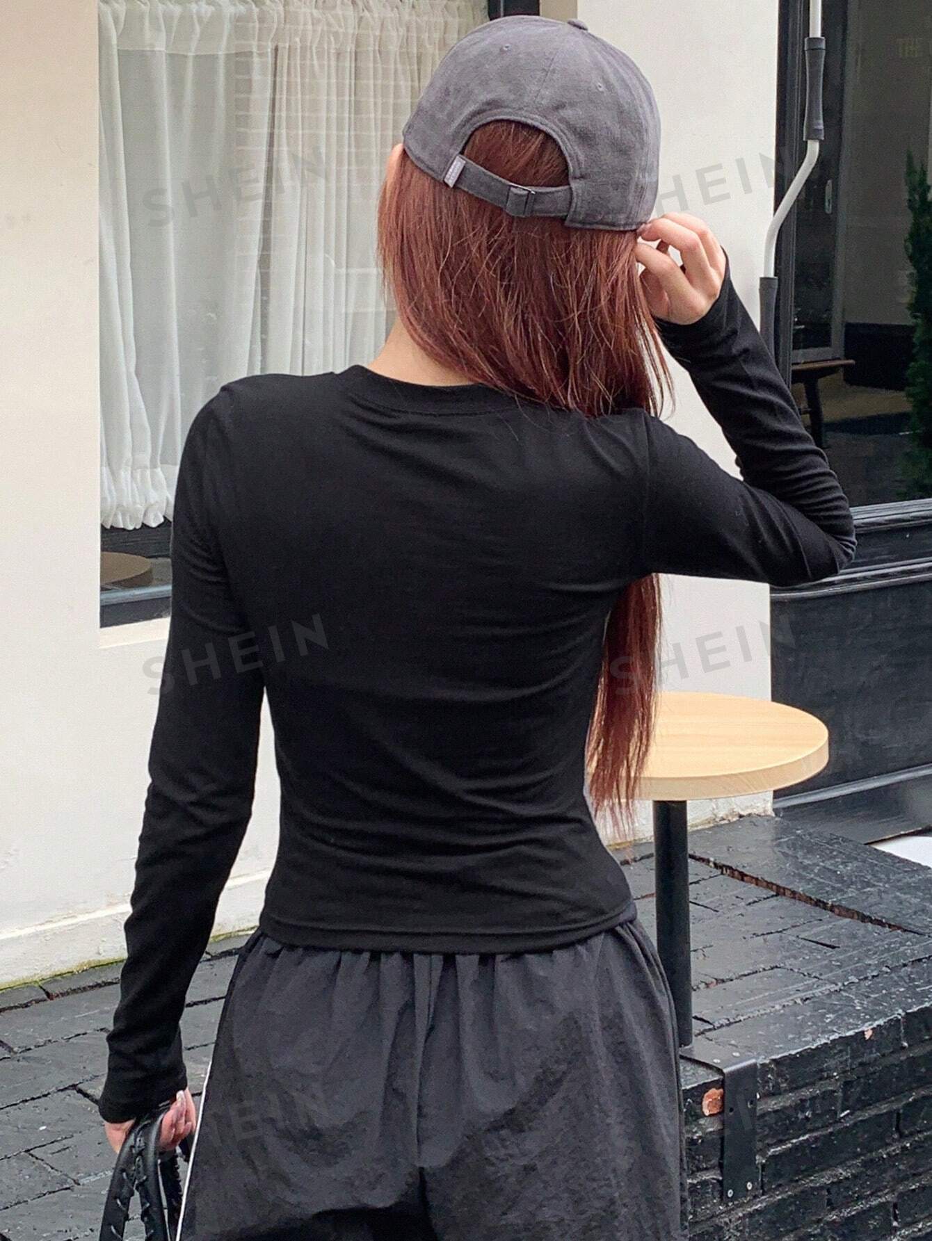 DAZY Letter Graphic Colorblock Tee - Image 7