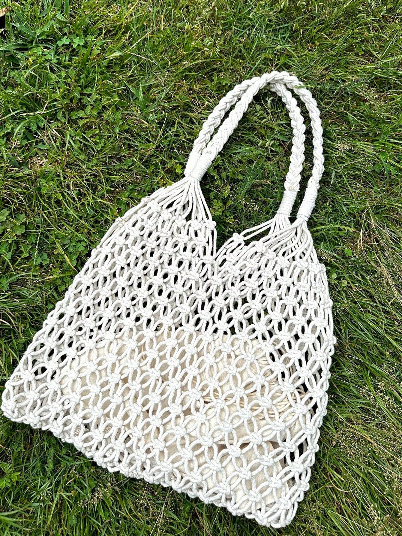 DAZY White Straw Bag Vacation Drawstring Double Handle - Image 9