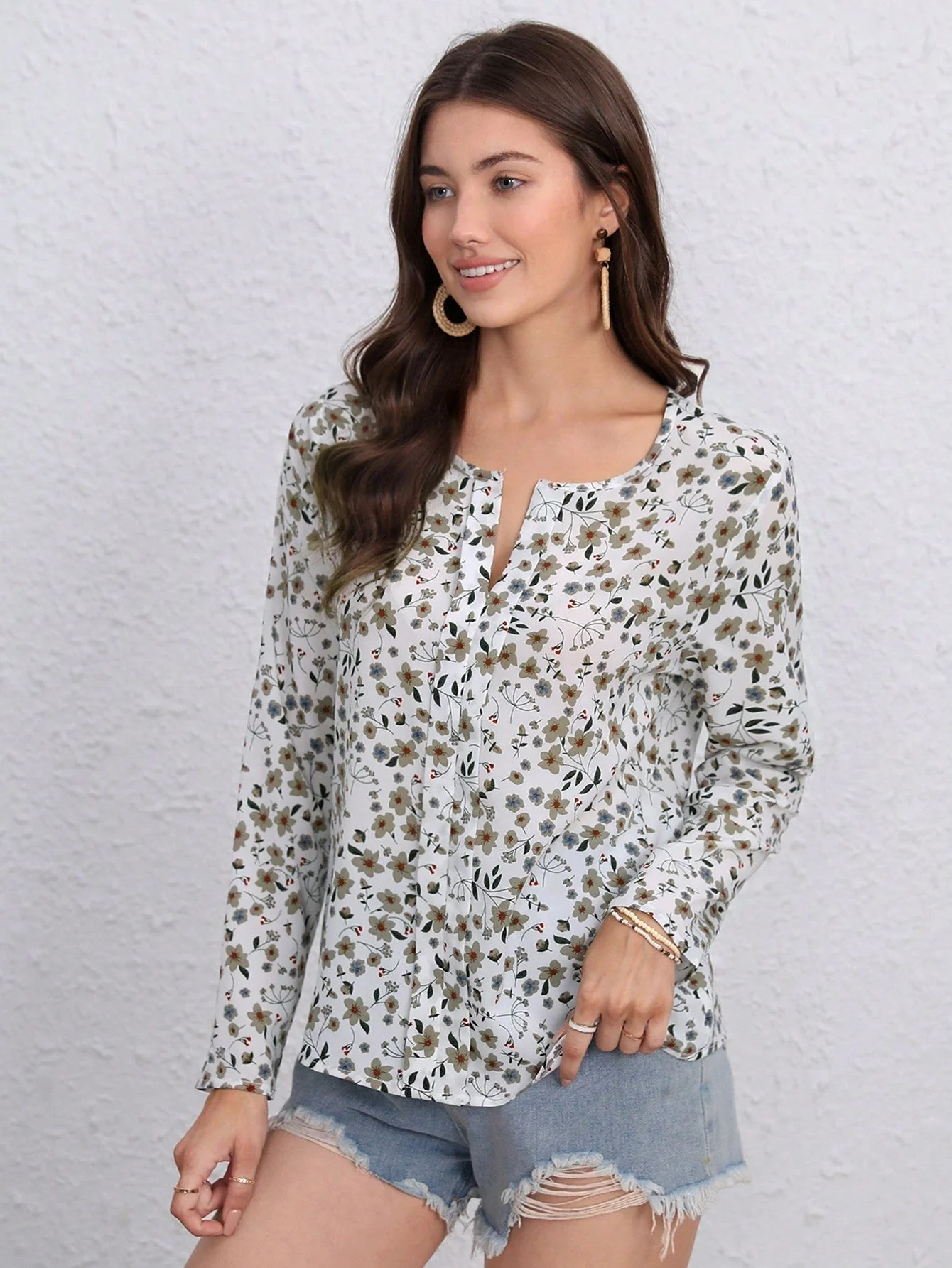 Ditsy Floral Print Blouse FD - Image 13