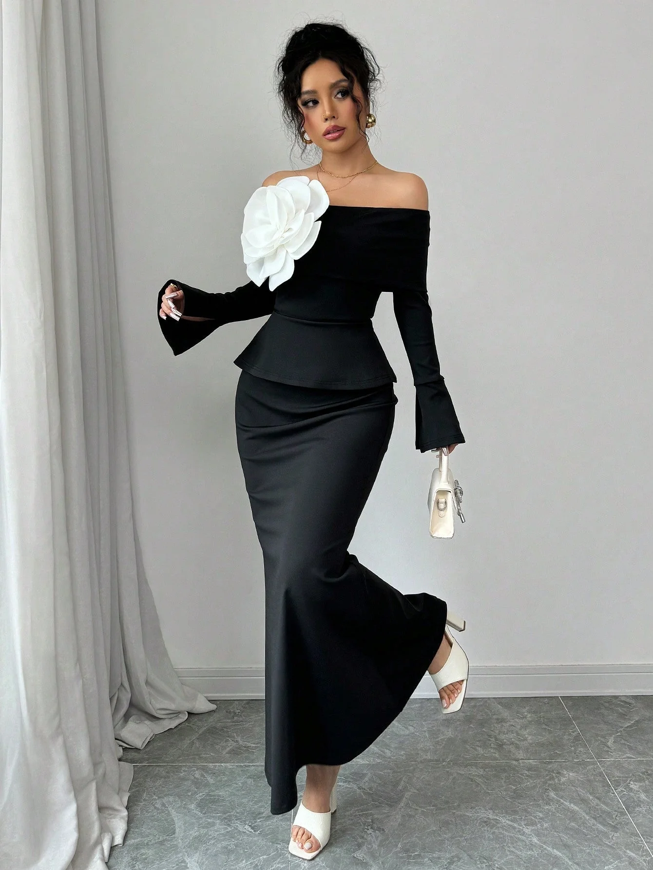 Elegant 2pcs/Set Women Casual Off Shoulder Floral Flared Sleeve Top And Long A-Line Skirt