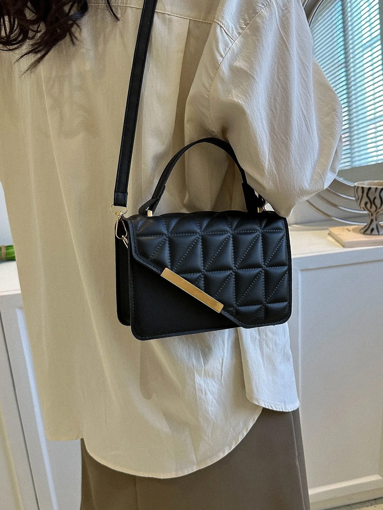 Elegant Portable Mini Stylish Flap Top Handle Bag With Adjustable Shoulder Strap For Female,For Lady Best Personalized Gifts For Women, Mom & Girlfriends  FD - Image 5
