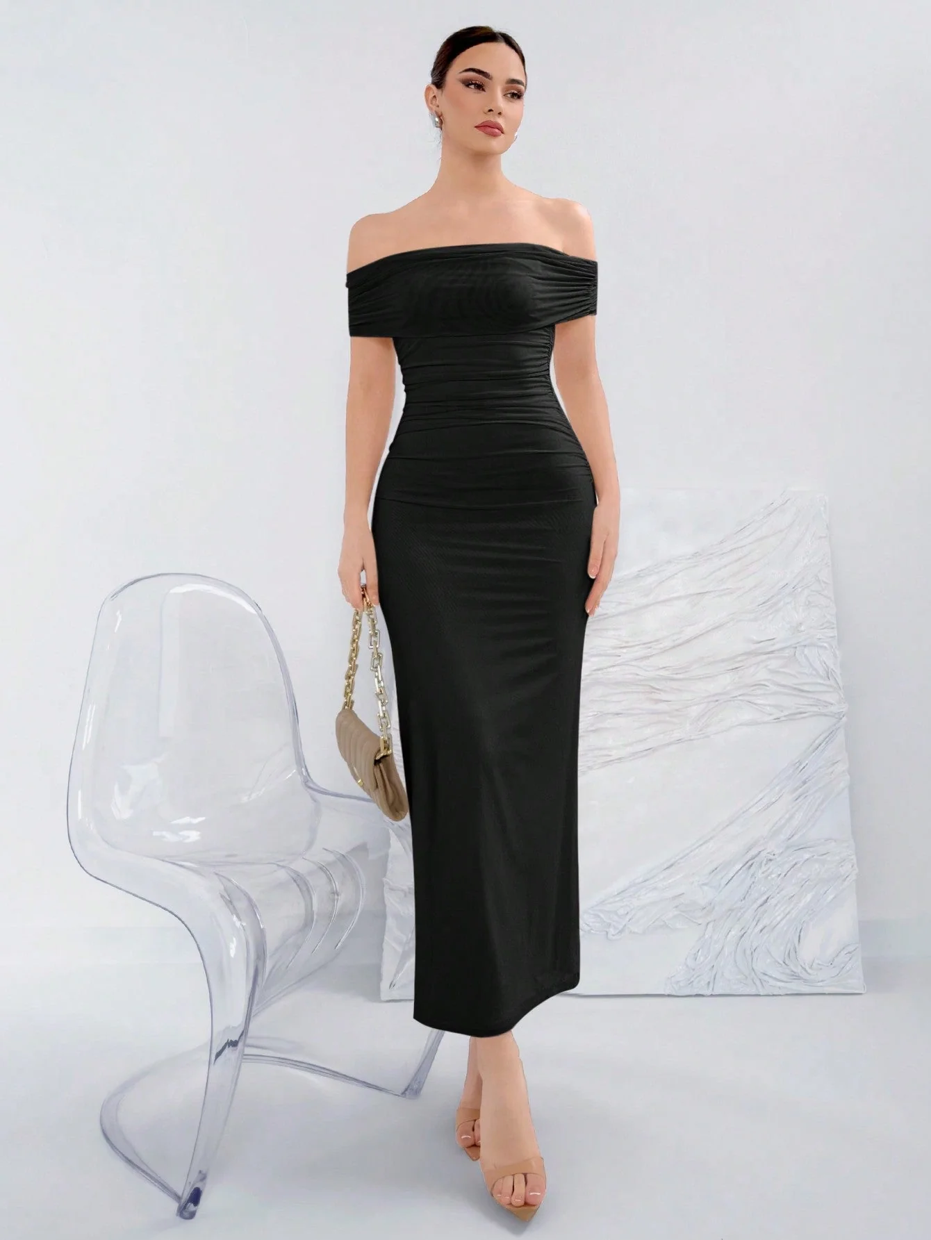 Elegant Ruched Off-Shoulder Bodycon Dress For Summer - Image 3
