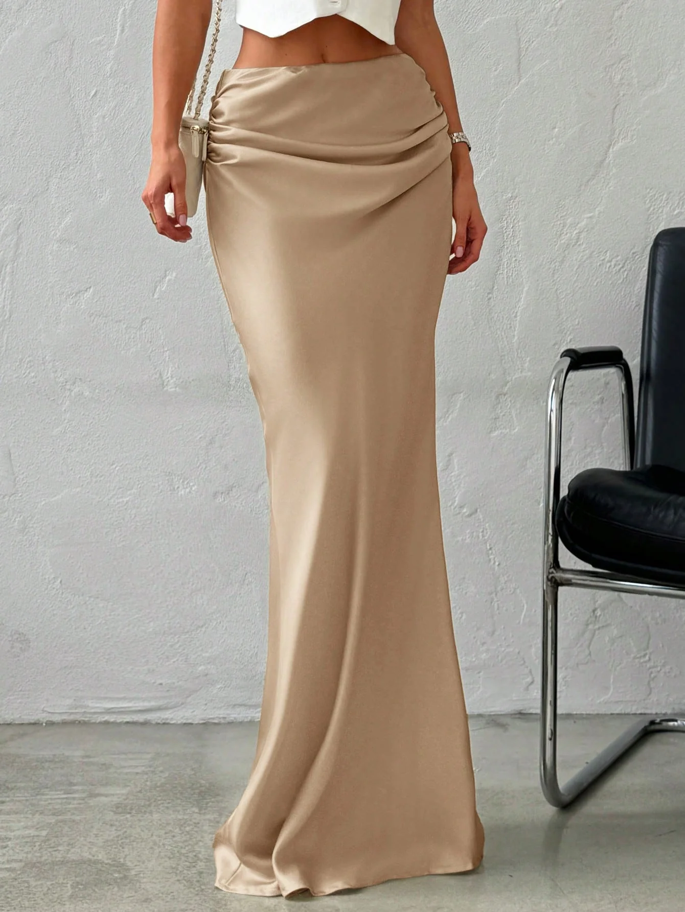 Elegant Simple Romantic Date/Work Versatile Solid Color Satin Maxi Skirt, Low Waist - Image 4