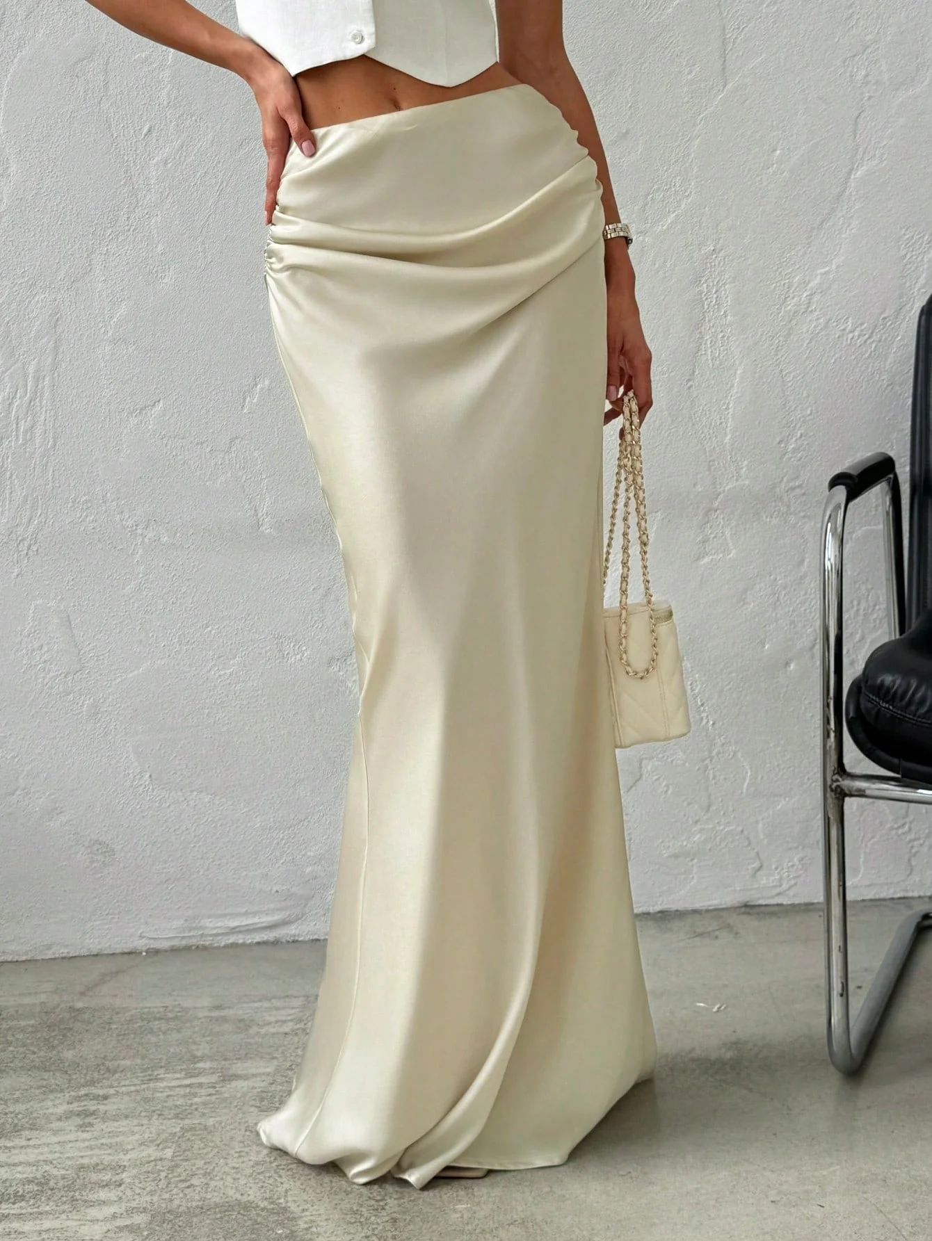 Elegant Simple Romantic Date/Work Versatile Solid Color Satin Maxi Skirt, Low Waist - Image 6
