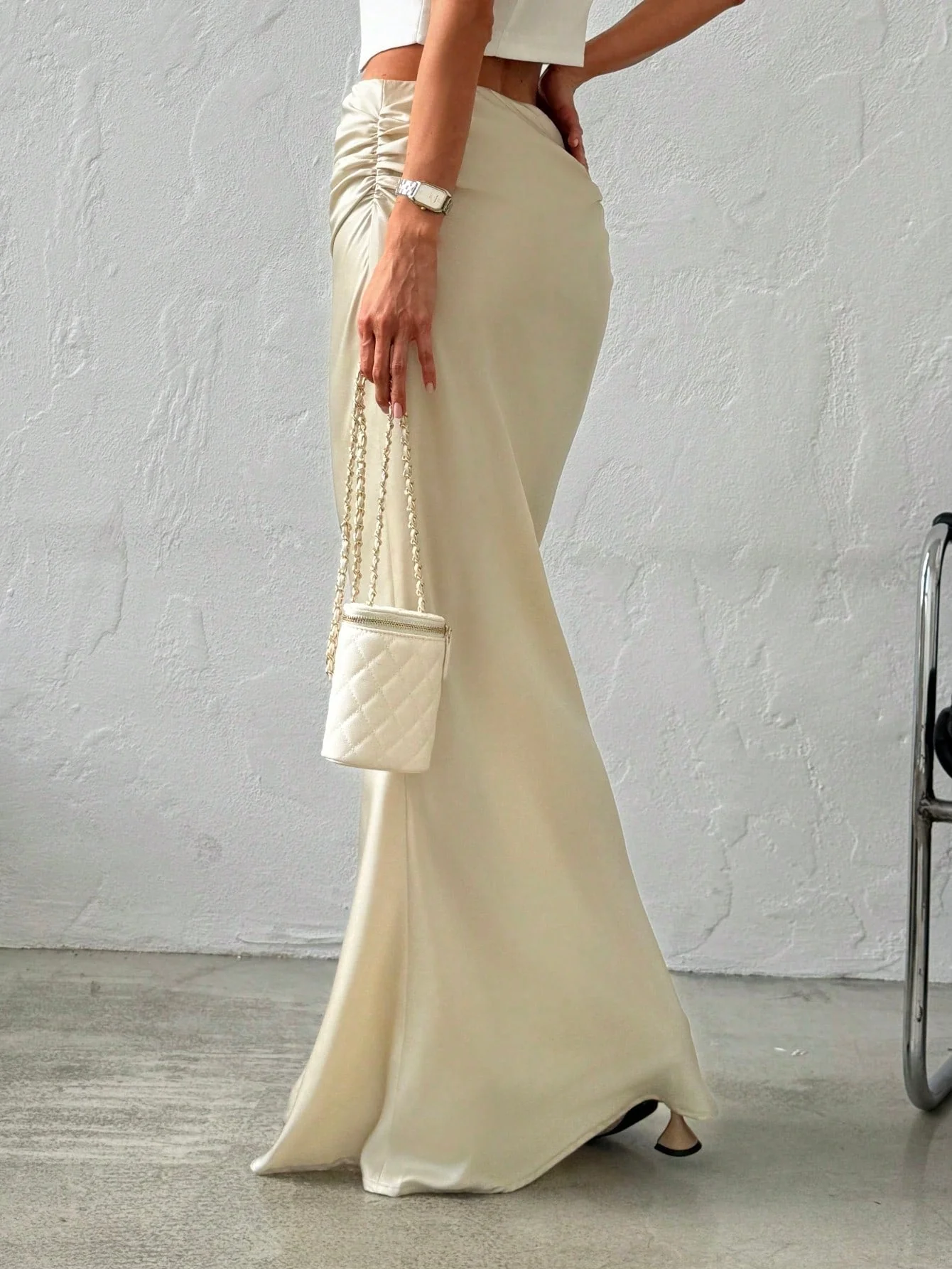 Elegant Simple Romantic Date/Work Versatile Solid Color Satin Maxi Skirt, Low Waist - Image 9