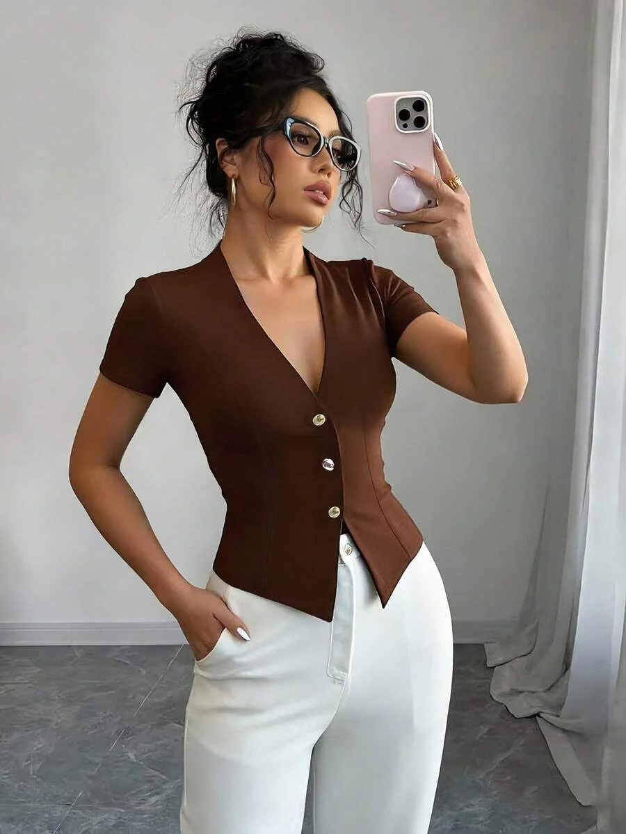 Elenzga Women's Solid Color Metal Button V-Neck Short Sleeve T-Shirt - Image 7