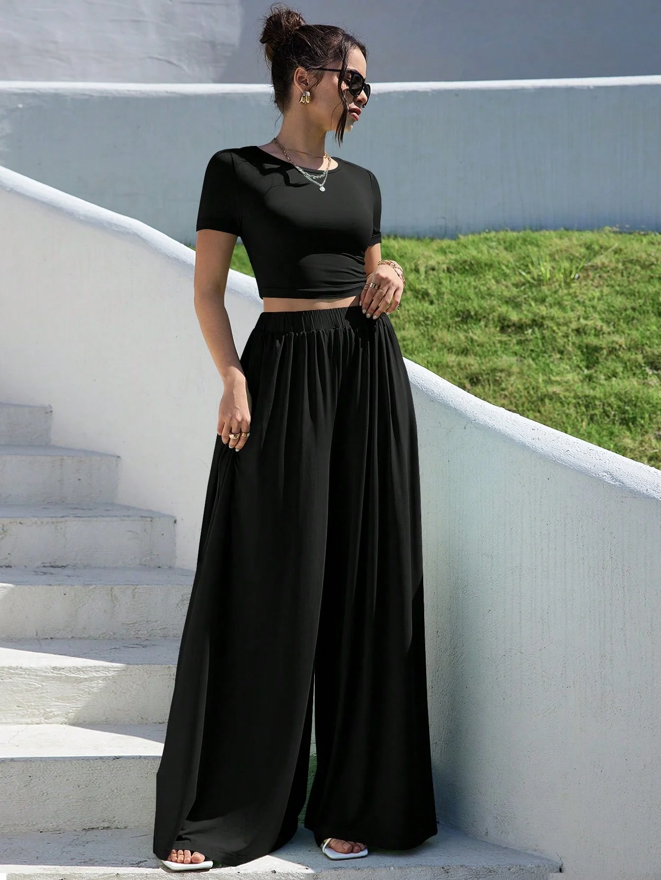Essnce Summer Solid Slim Fit Crop Tee & Fold Pleated Wide Leg Pants - Image 6