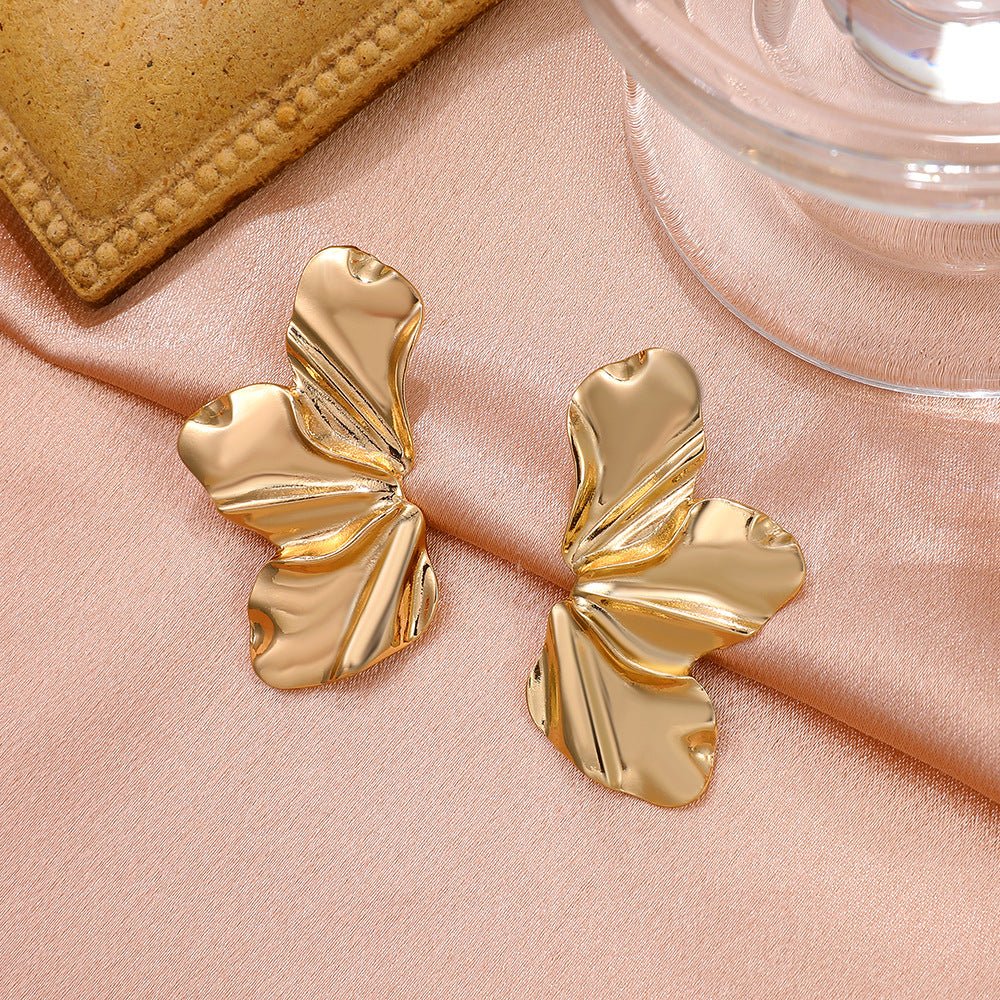European and American retro exaggerated golden flower earrings simple temperament matte irregular petal earrings alloy earrings for women - Image 5
