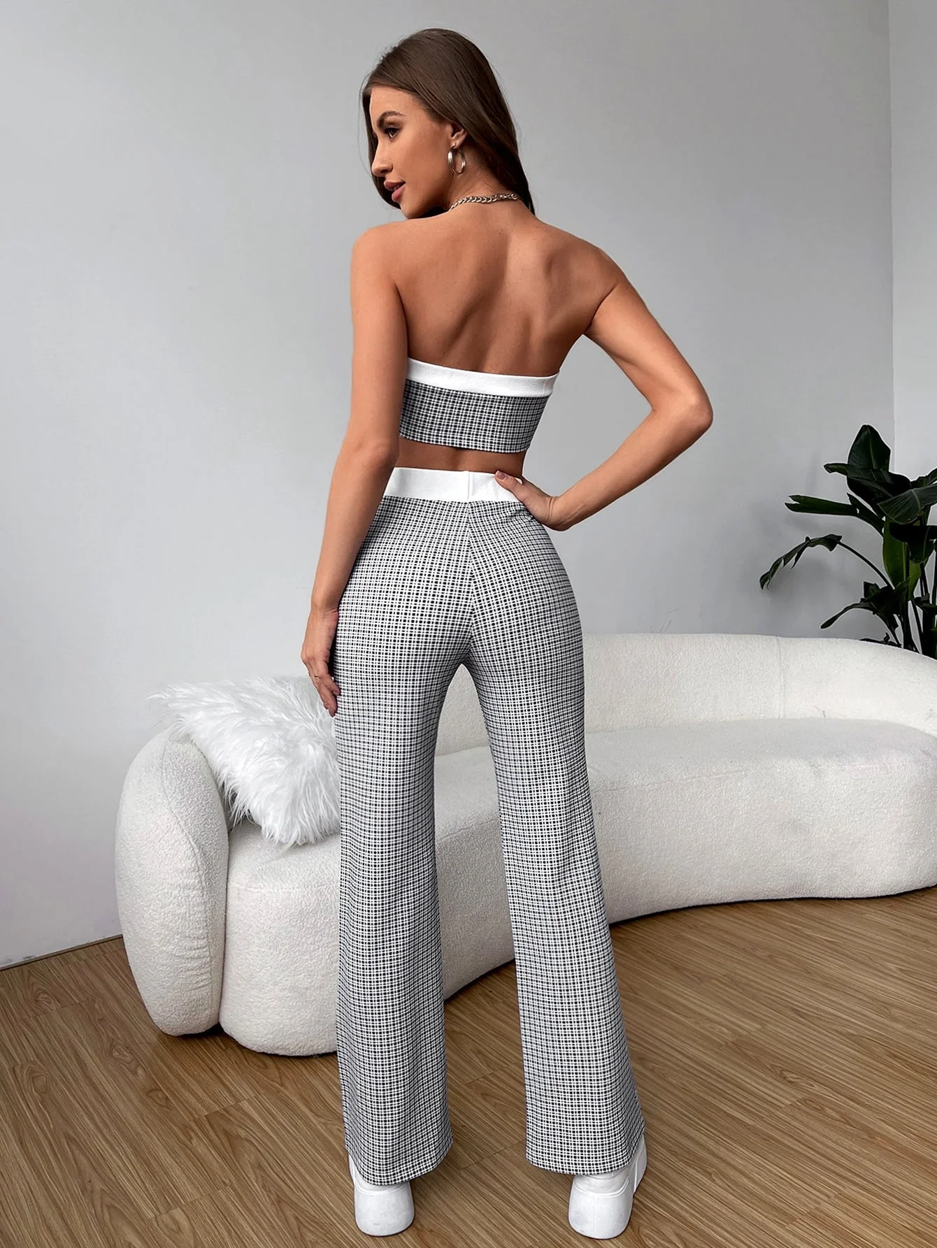EZwear Plaid Print Contrast Trim Tube Top & Pants - Image 4