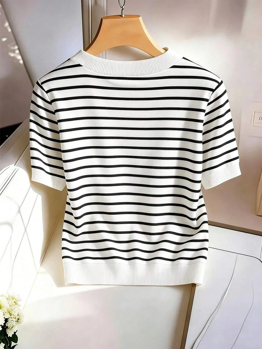 Striped V-Neck Short Sleeve T-Shirt For Women - Image 10