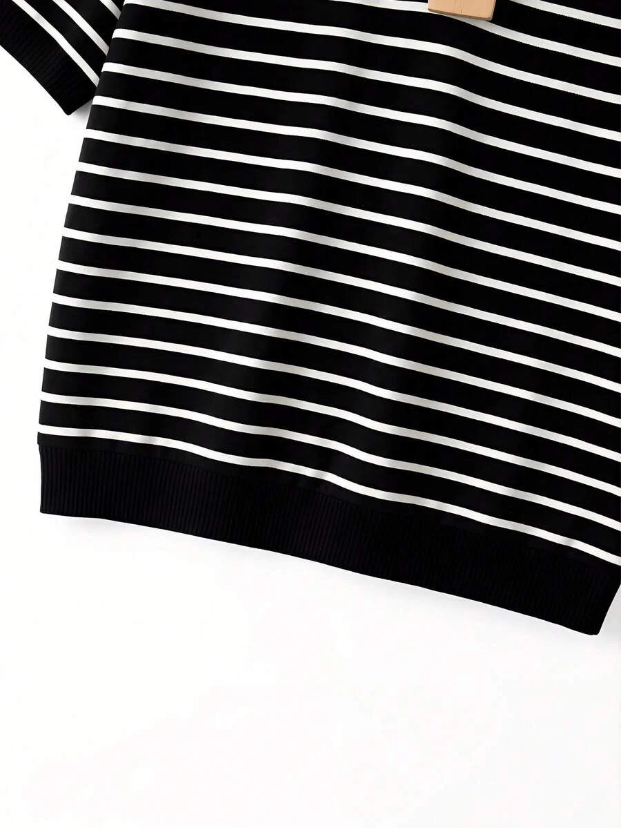 Striped V-Neck Short Sleeve T-Shirt For Women - Image 30