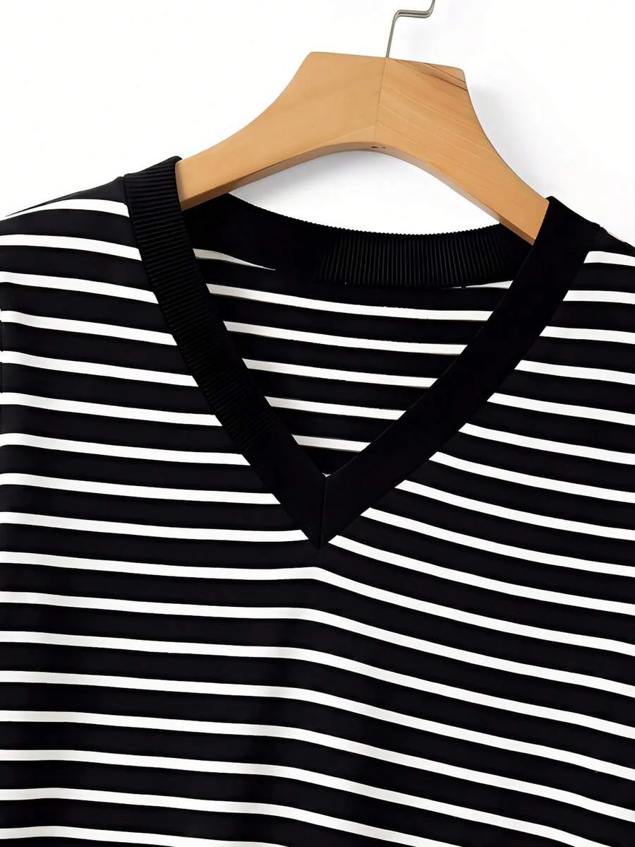 Striped V-Neck Short Sleeve T-Shirt For Women - Image 31