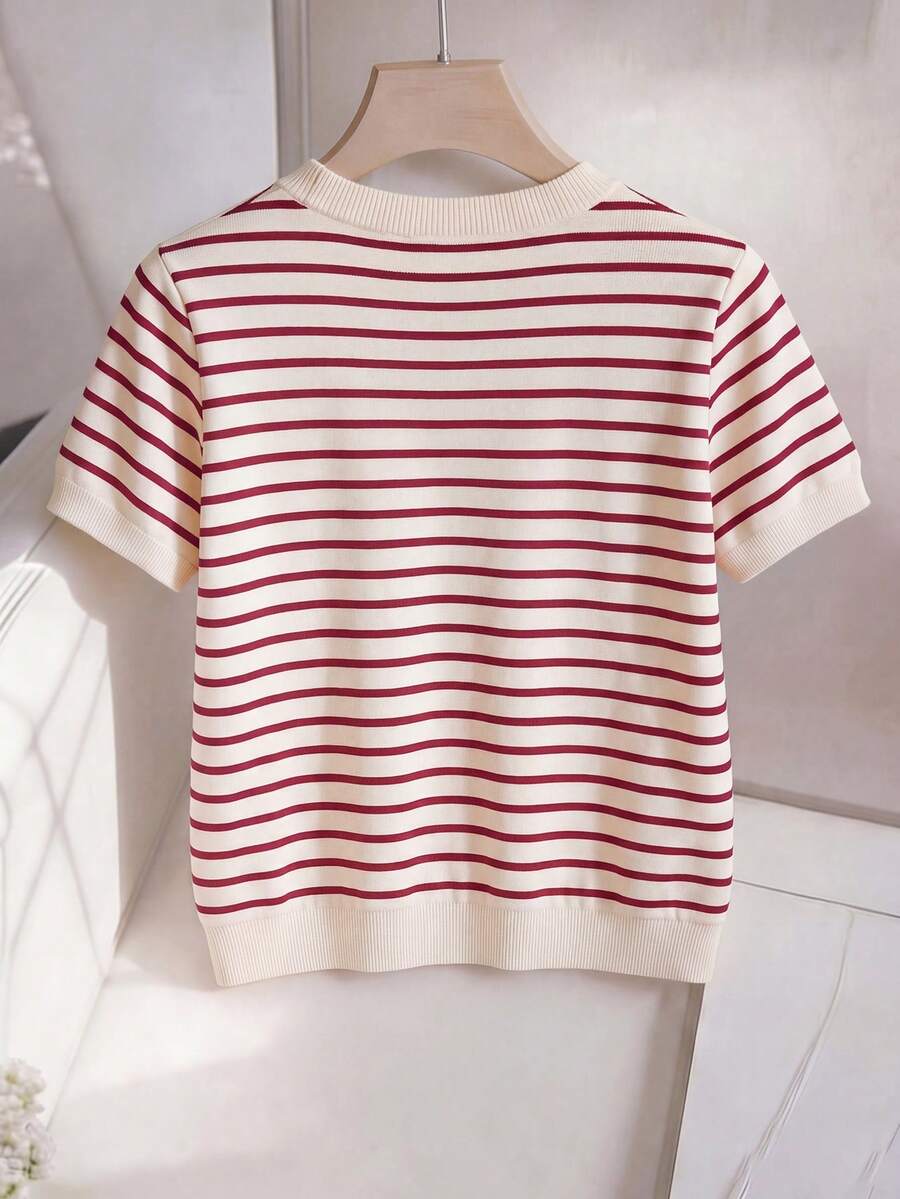 Striped V-Neck Short Sleeve T-Shirt For Women - Image 33