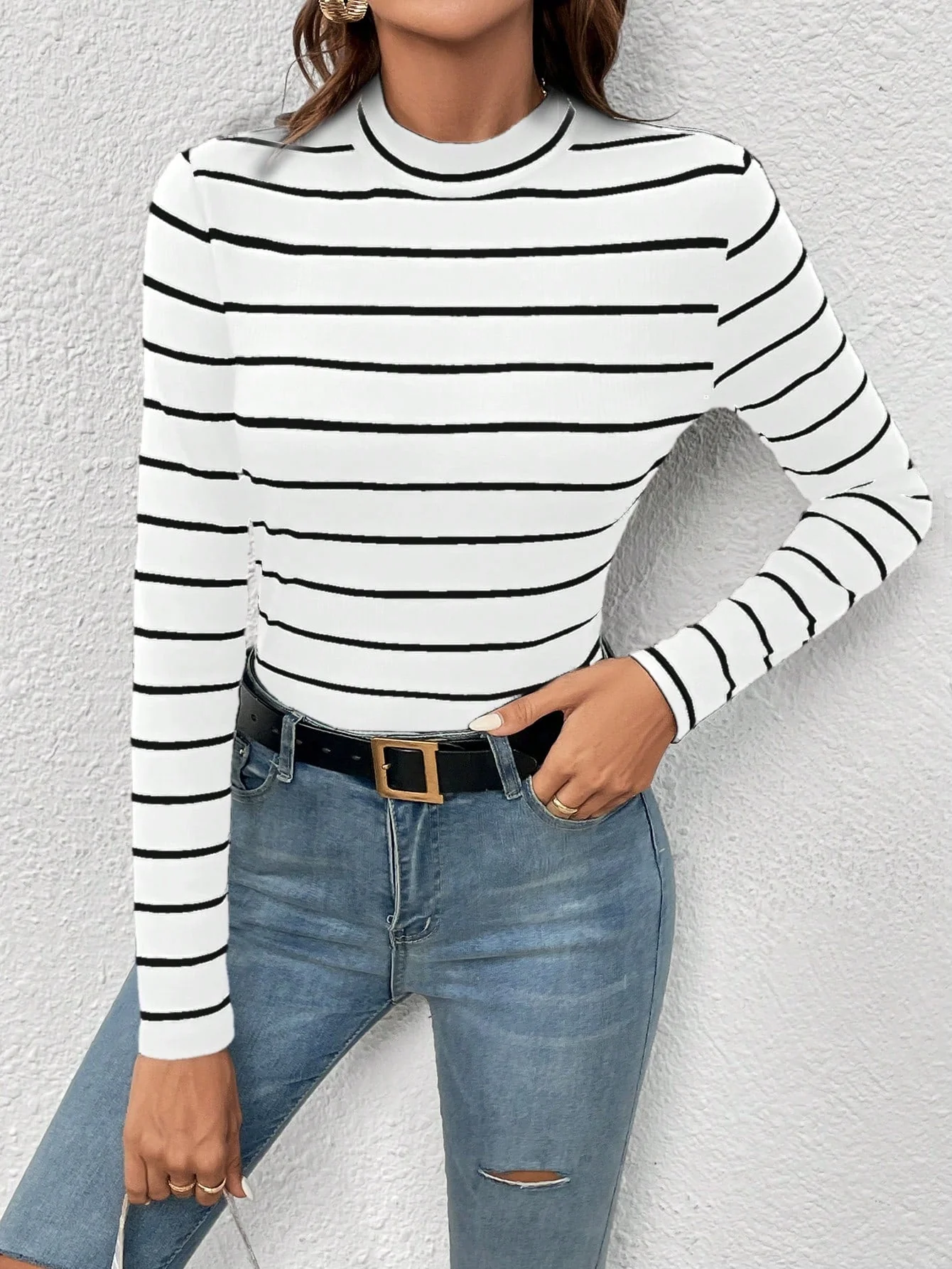 Frenchy Women's Round Neck Long Sleeve Striped Casual Top (FD)