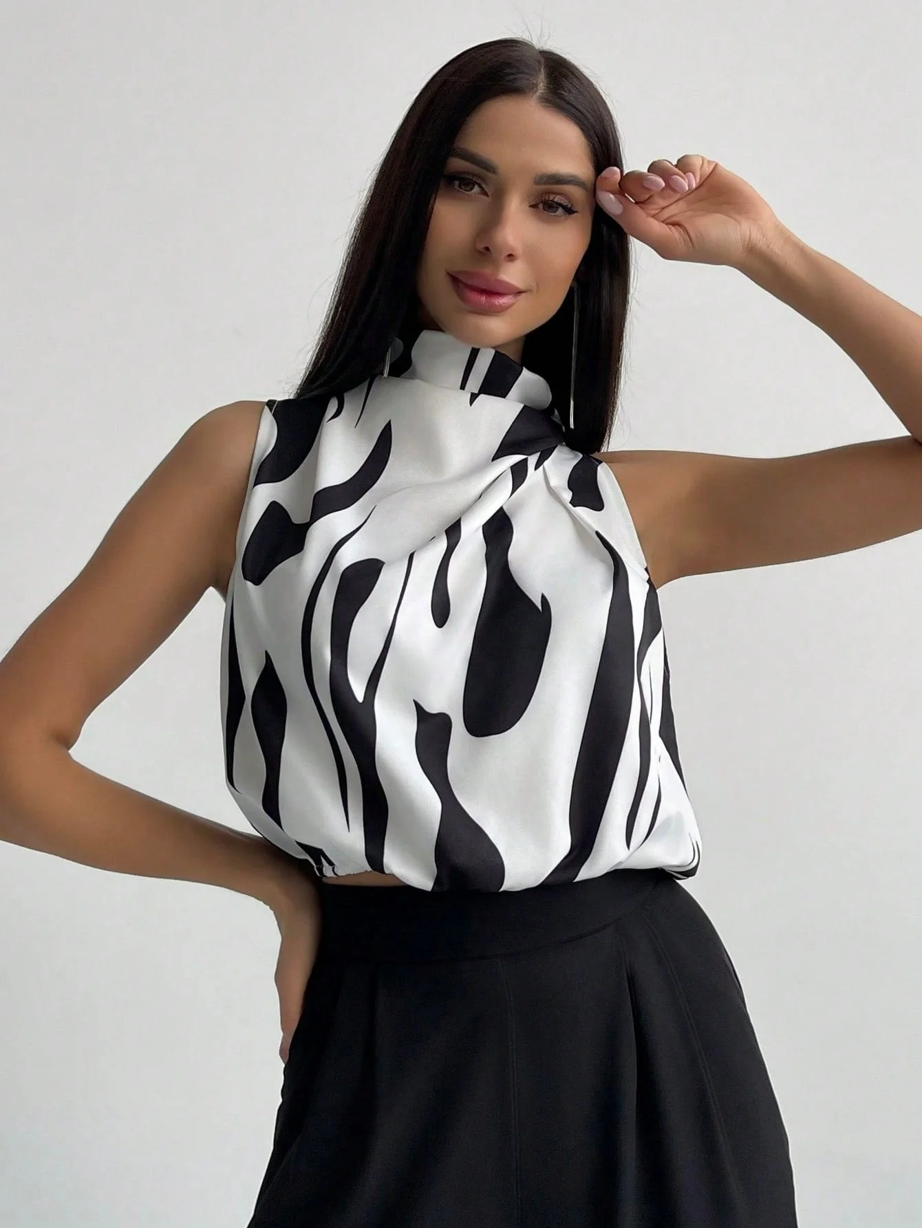 Full Printed High Neck Sleeveless Women's Blouse,Sleeveless Tops - Image 6