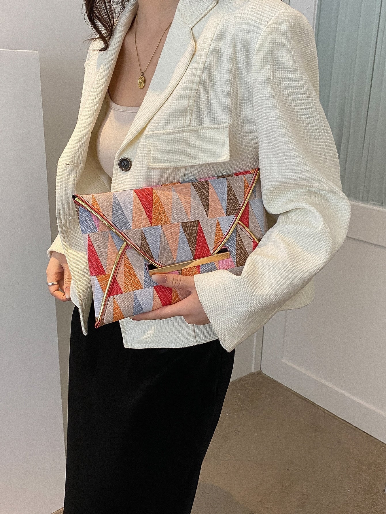 Geometric Pattern Metal Decor Square Bag - Image 3