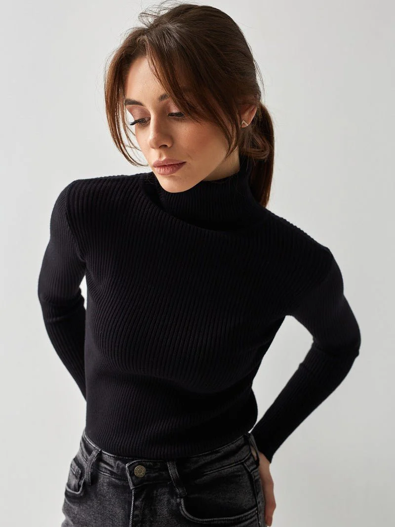High-necked knitted pullover sweater for women - Image 10