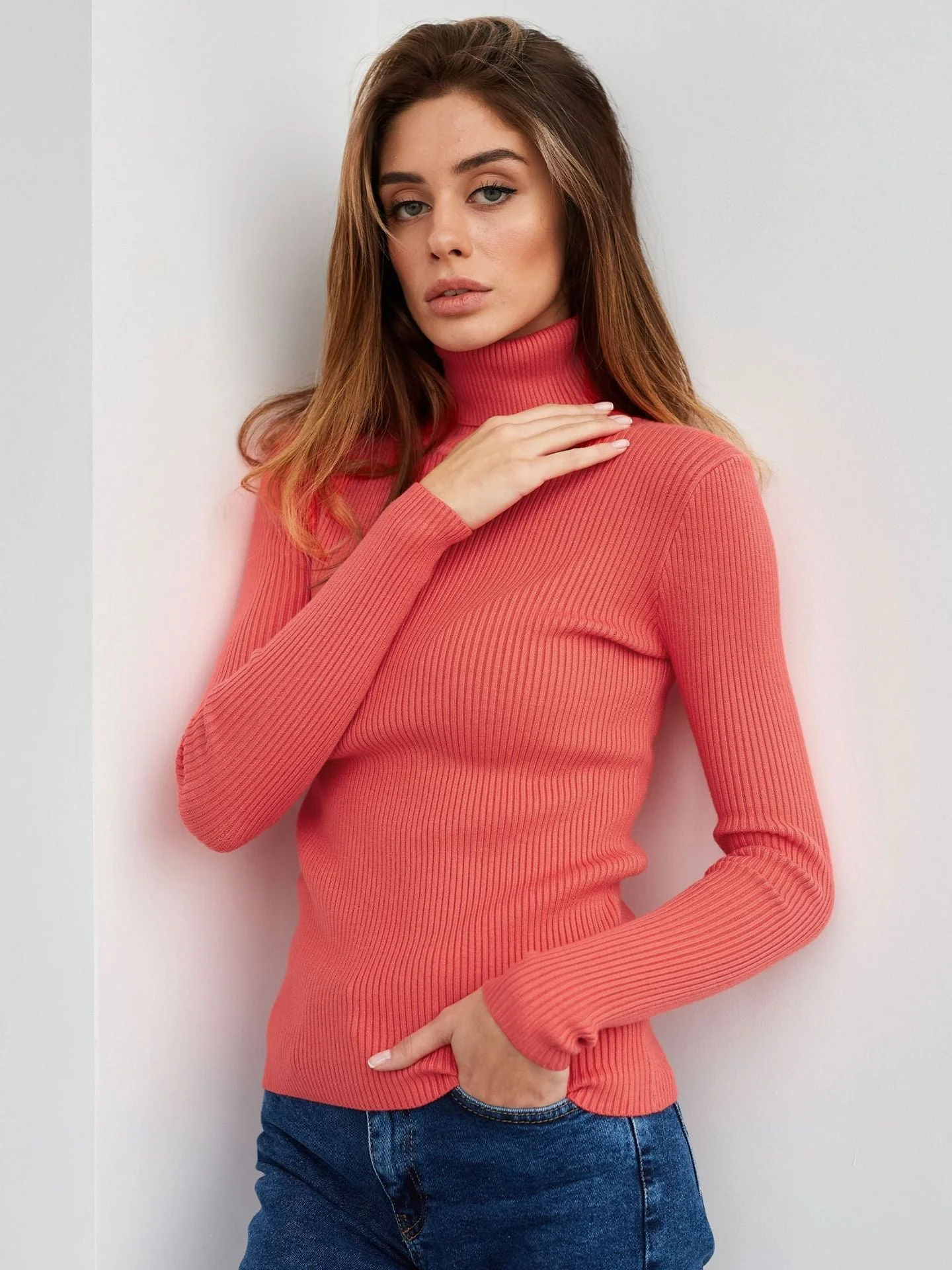 High-necked knitted pullover sweater for women - Image 23