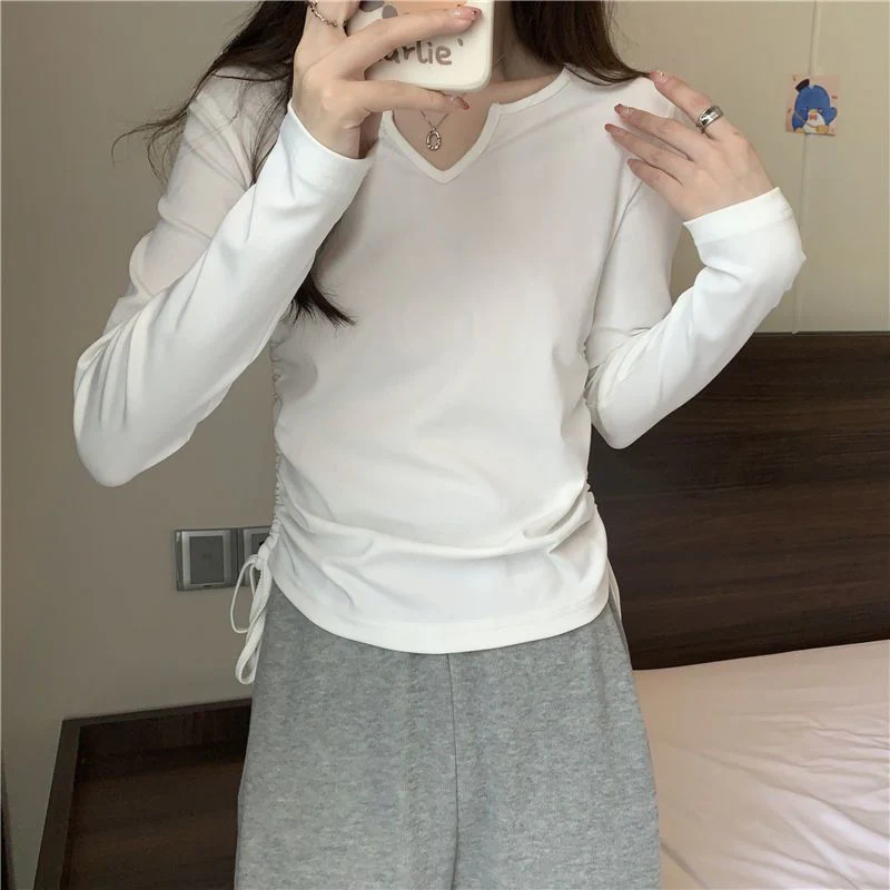 Inner wear design drawstring v-neck straight shoulder T-shirt - Image 7