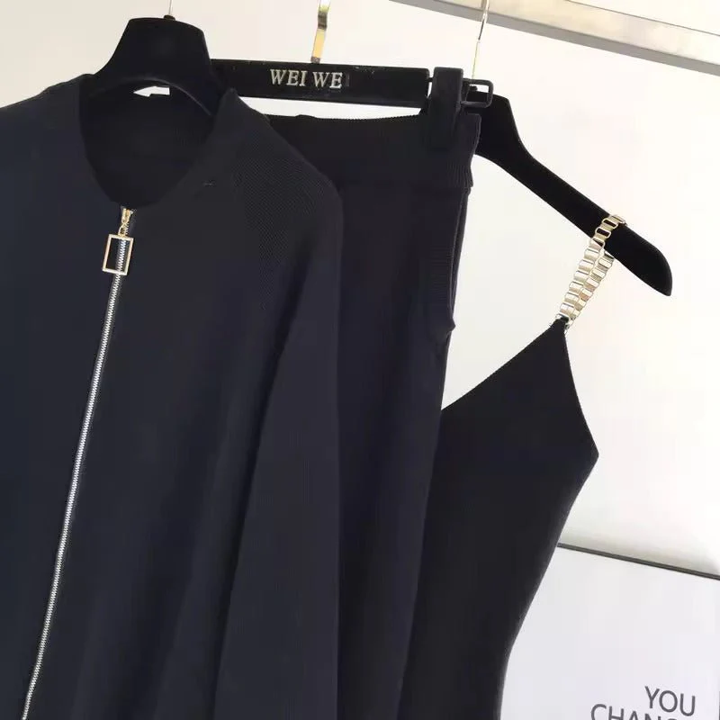 Korean style chain cami top & knitted jacket & pants three-piece set - Image 9