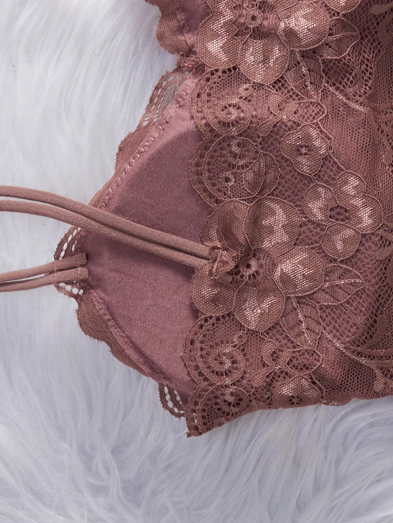 Lace Wireless Camisole Bra With Adjustable Straps Lingerie - Image 4