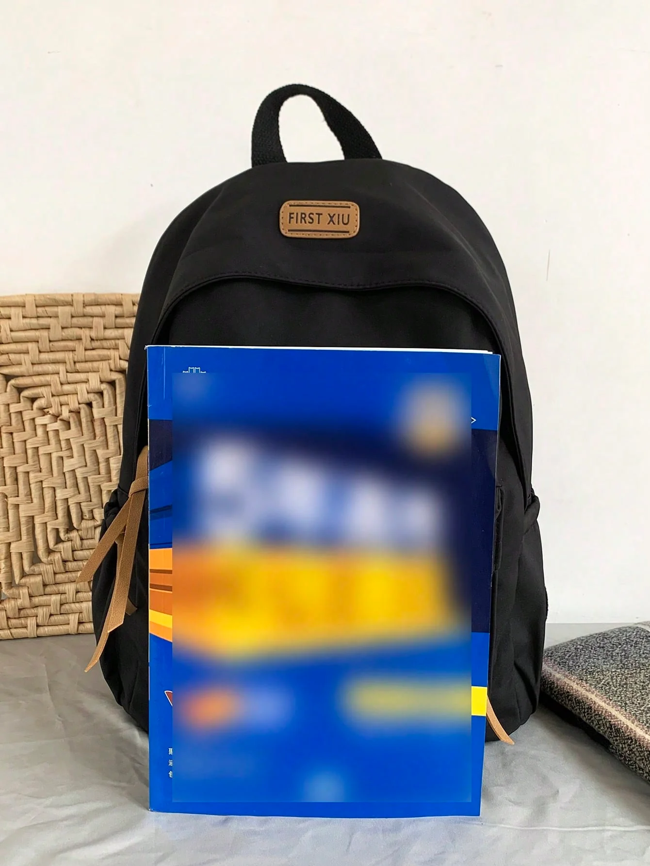 Large Capacity Solid Classic Backpack - Image 4