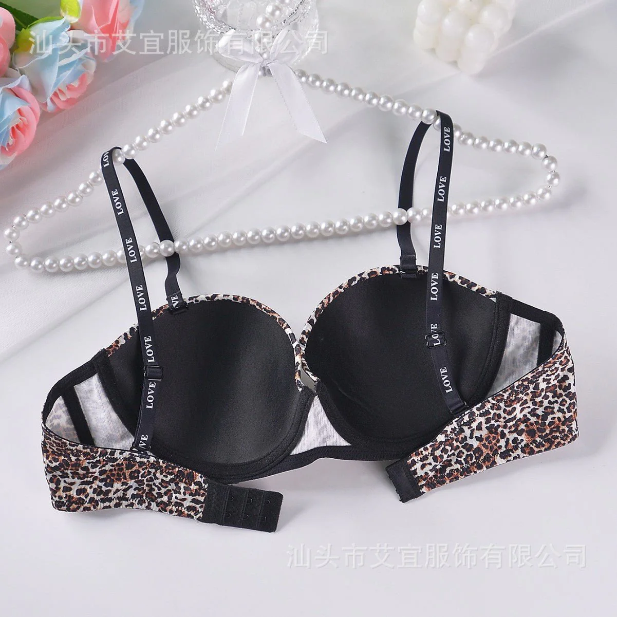 Leopard Glow | Glossy Seamless Push-Up Wireless Bra FD - Image 2