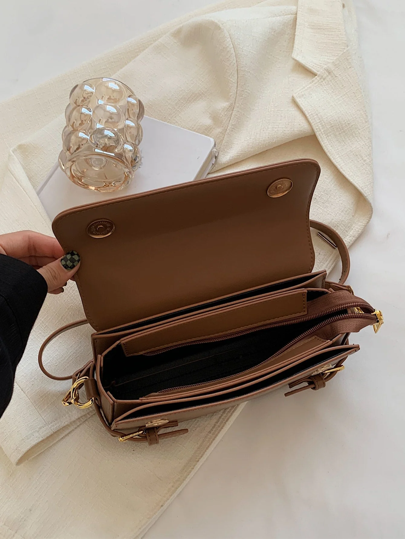 Letter Embossed Buckle Decor Flap Square Bag - Image 5