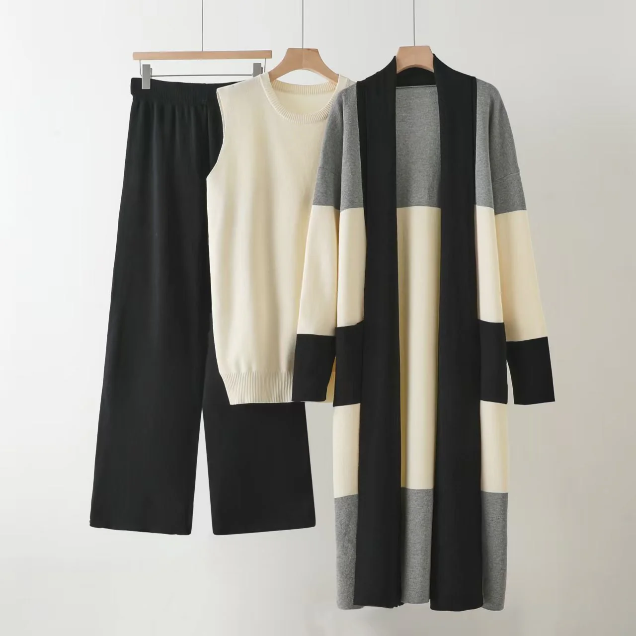 Loose cardigan jacket knitted three-piece vest wide-leg pants casual lazy co-ord set - Image 4