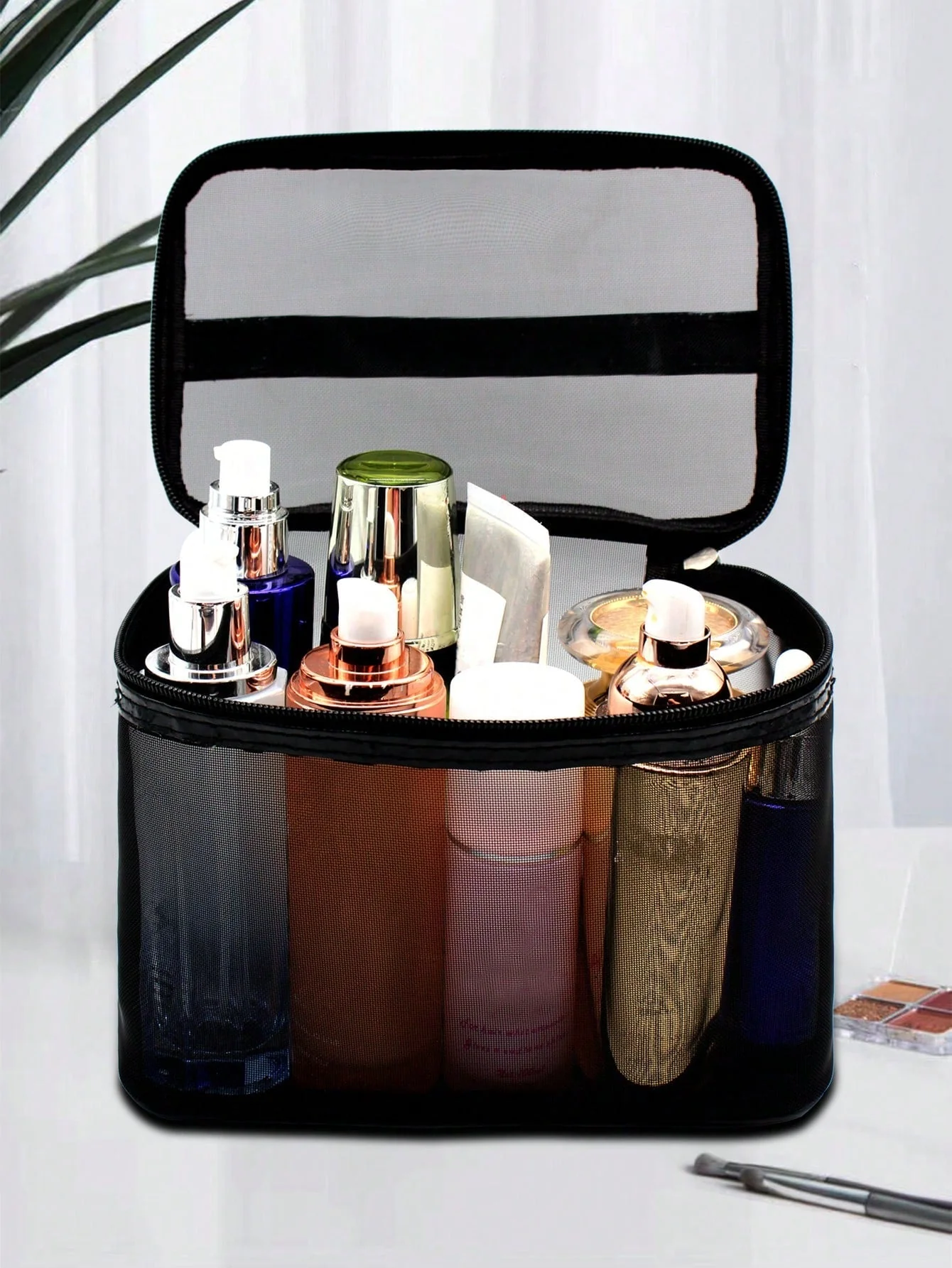 Mesh Makeup Bag FD - Image 4