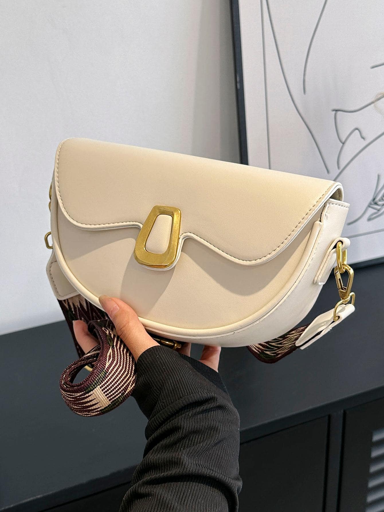Metal Decor Flap Saddle Bag - Image 8