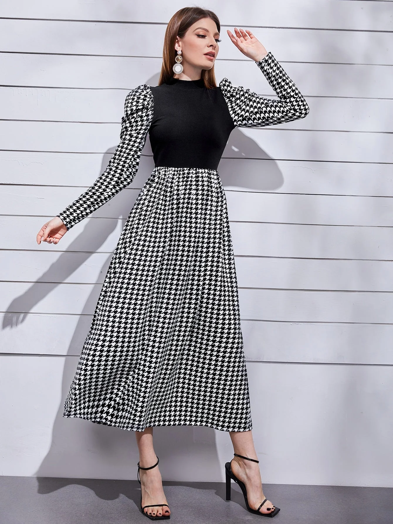 Modely Mock Neck Leg-of-mutton Sleeve Houndstooth Dress FD - Image 5