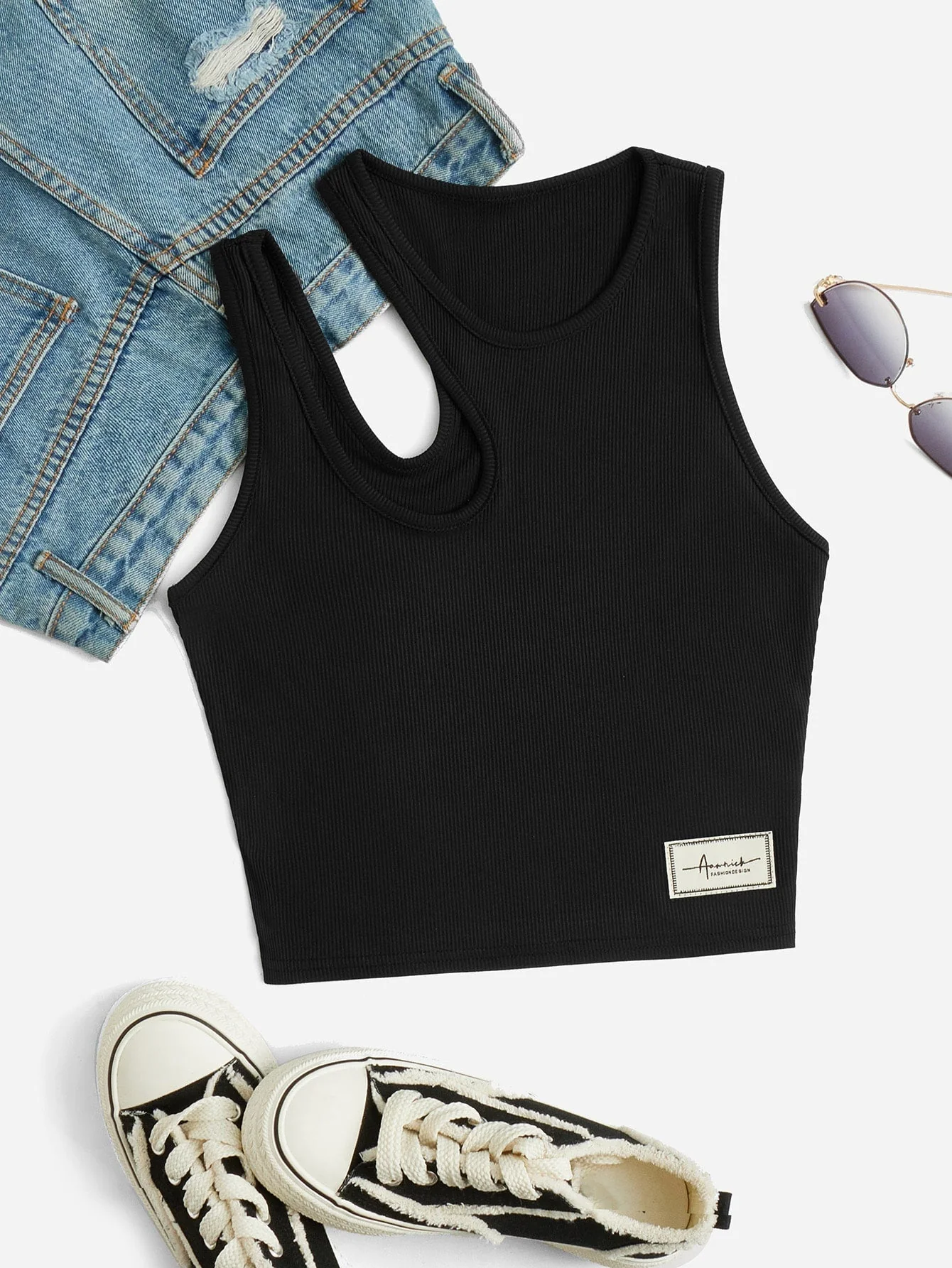 Mulvari Letter Patched Detail Cut Out Tank Top - Image 2