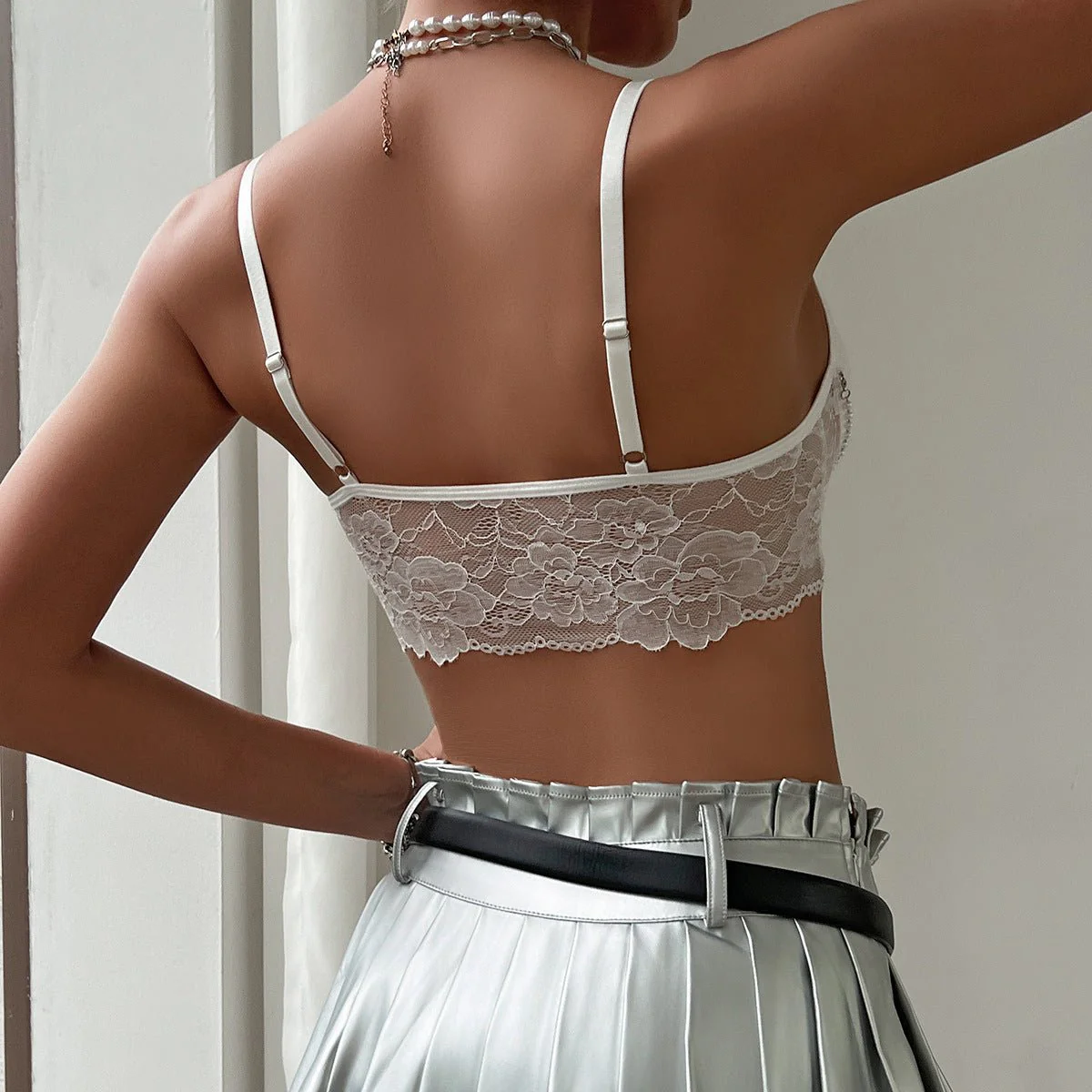 Pearl chain style ultra-short camisole - Image 14