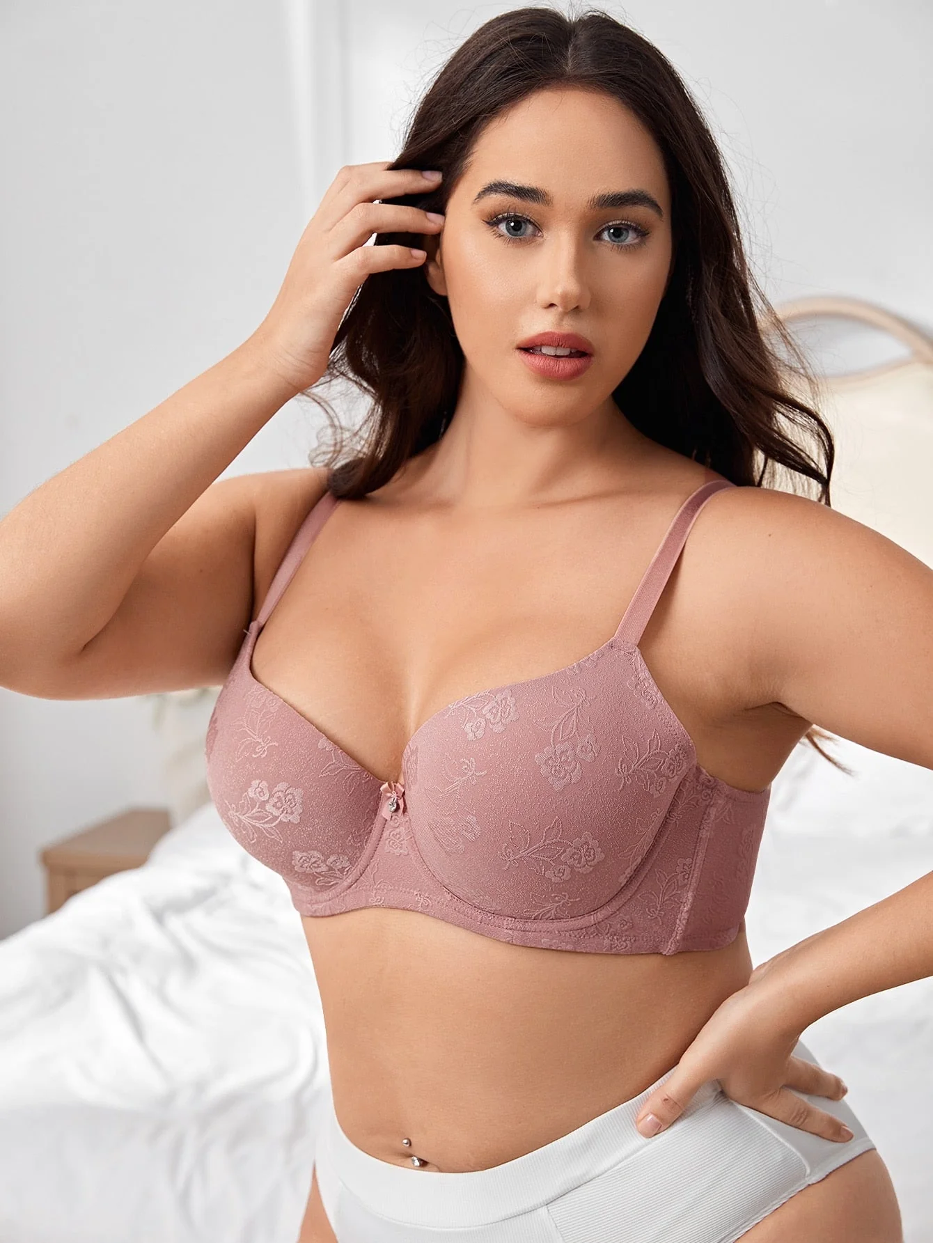 Plus Floral Jacquard Bow Front Push Up Bra FD - Image 5