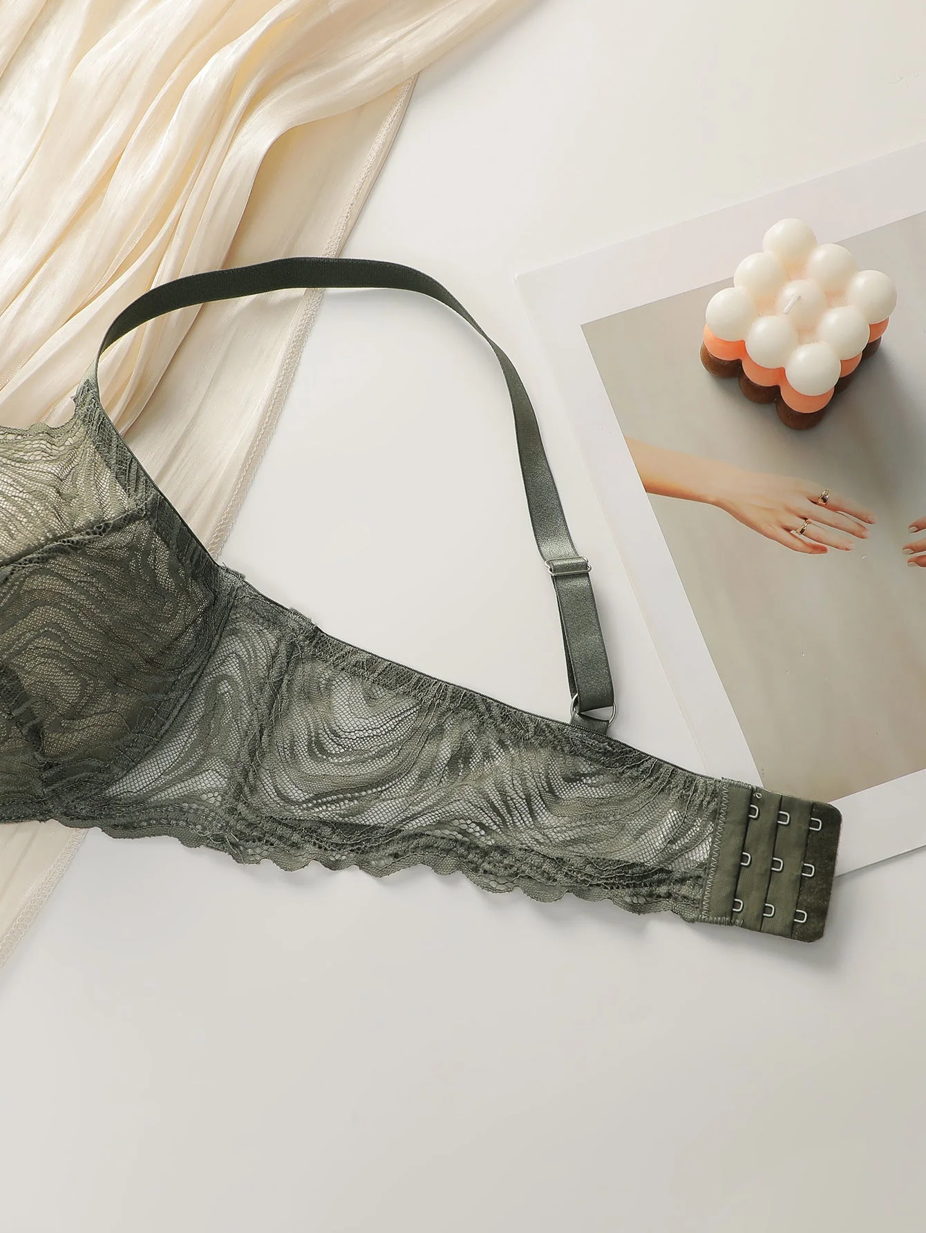 Plus Size lingerie French ultra-thin transparent lace lingerie anti-sagging bra FD - Image 10