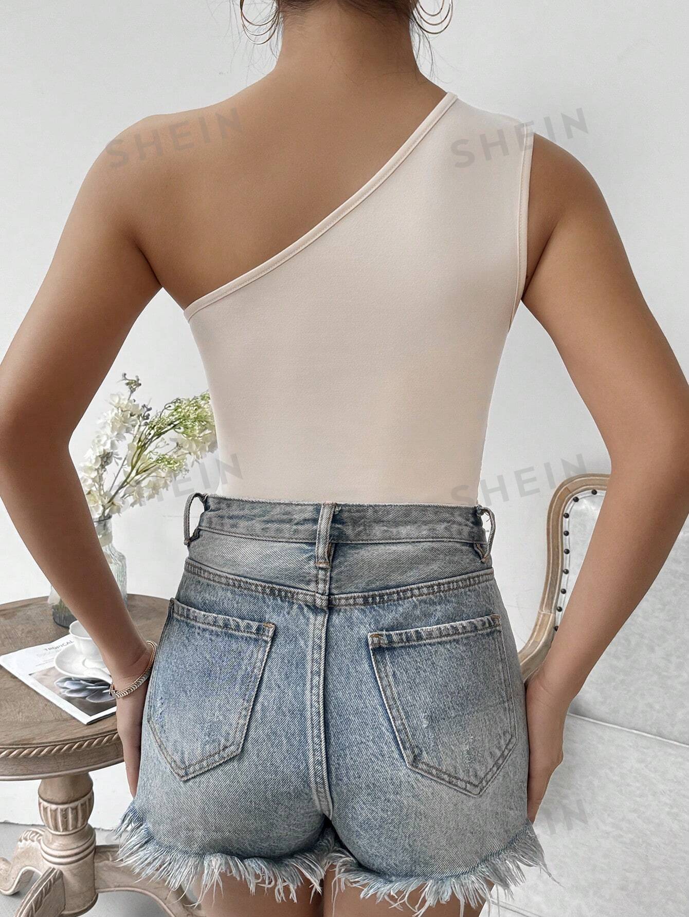 Privé Oblique Shoulder Ruffled Bodycon Bodysuit - Image 11