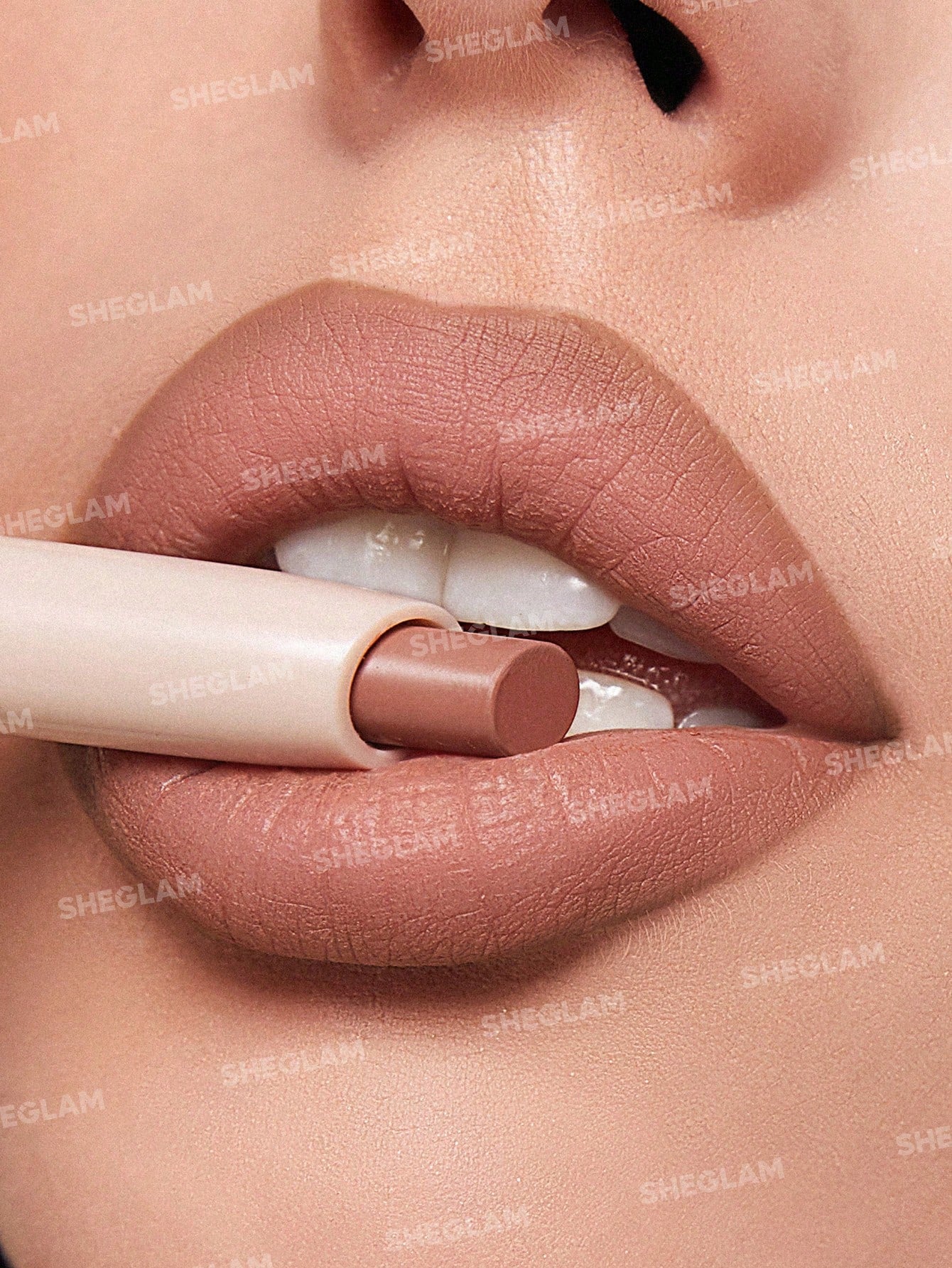 SHEGLAM 101 Lipstick & Liner Duo-Soft Chai 2-In-1 Matte Dual-Ended Lip Liner - Image 5