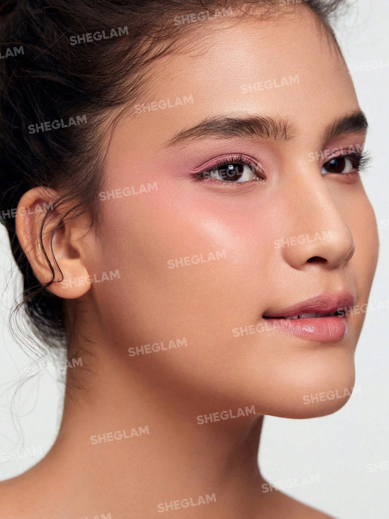 SHEGLAM Color Bloom Liquid Blush Brush - Image 6